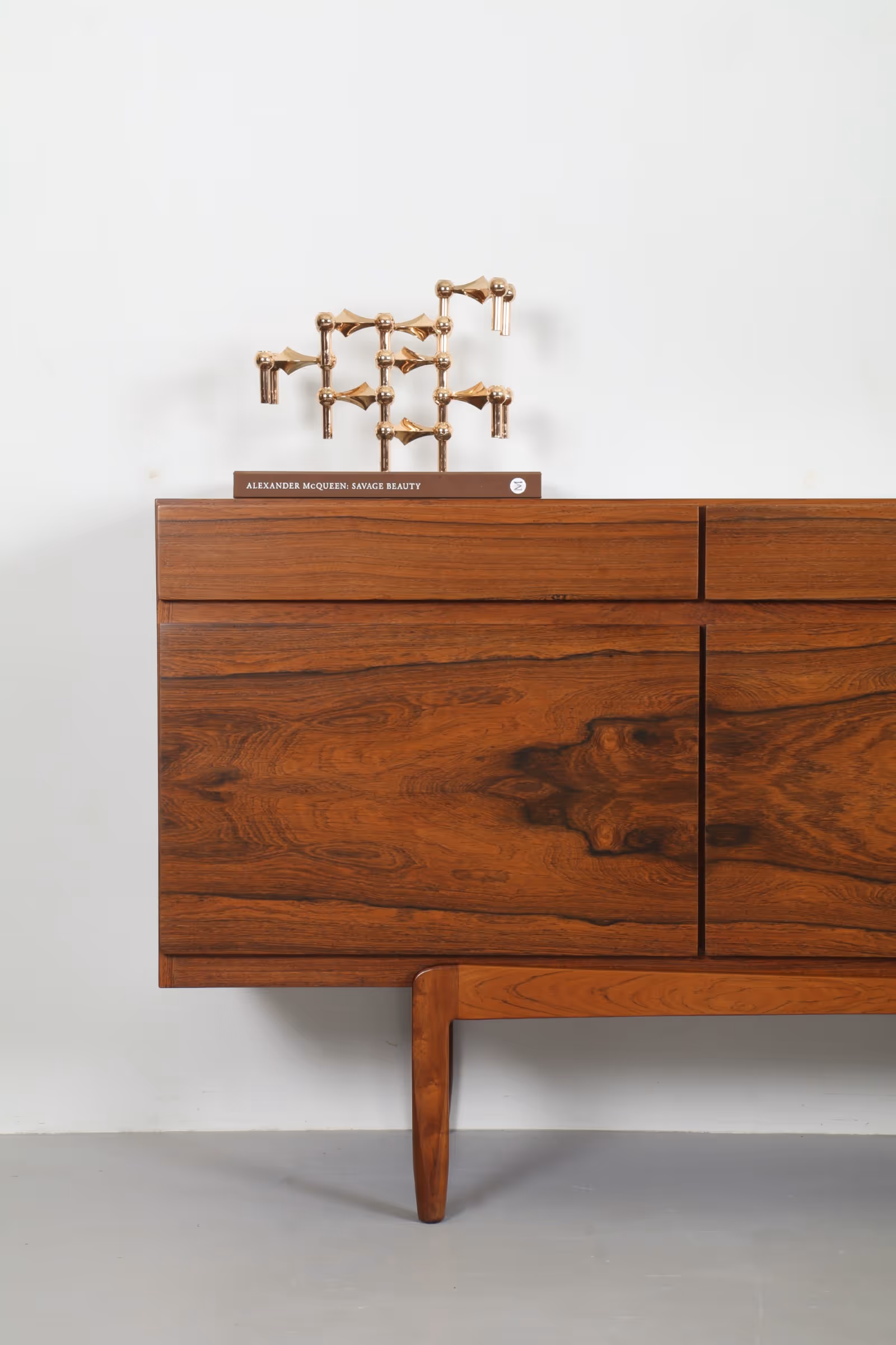 A Guide to Buying the Perfect Mid-Century Sideboard in New Zealand