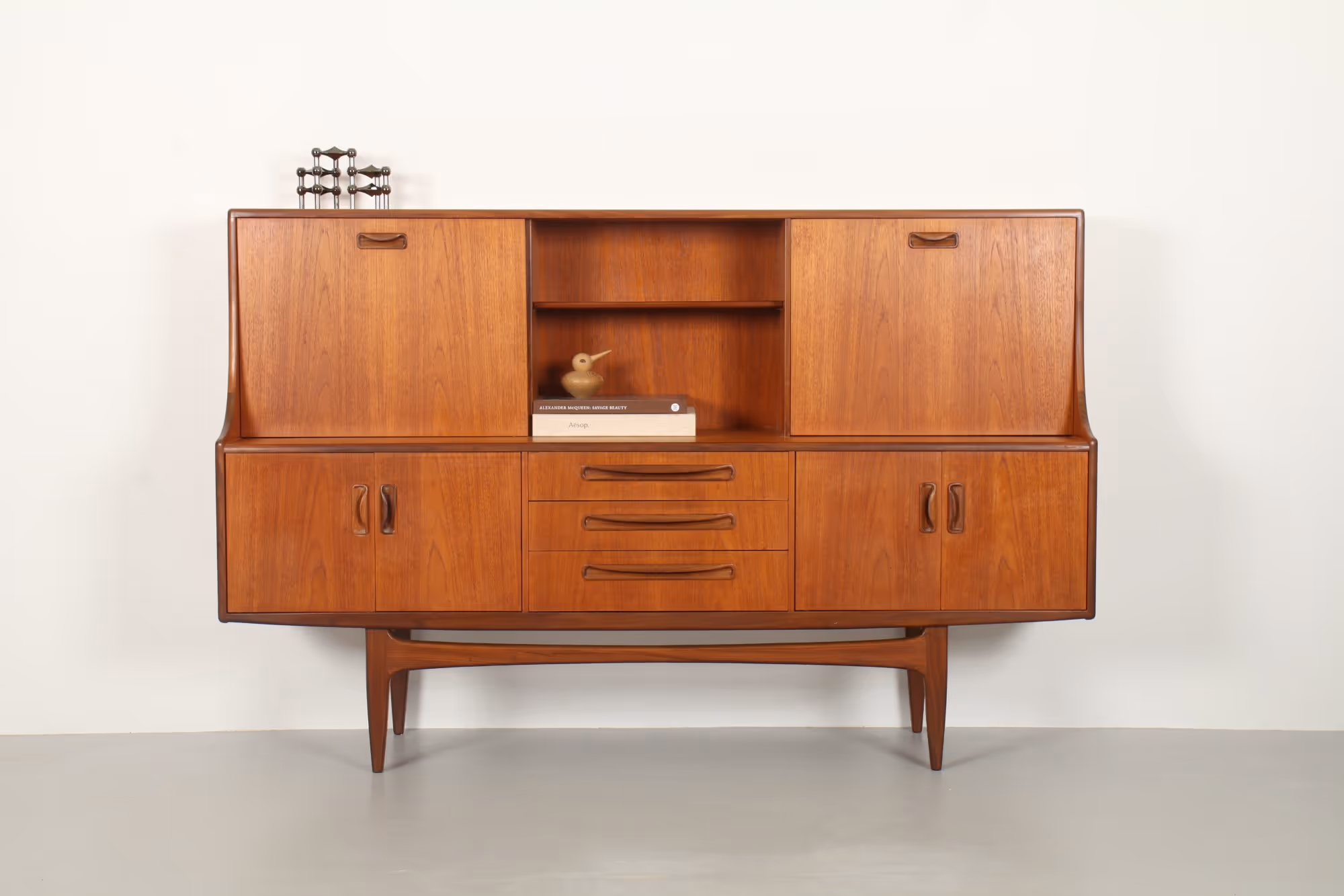 A Guide to Buying the Perfect Mid-Century Sideboard in New Zealand