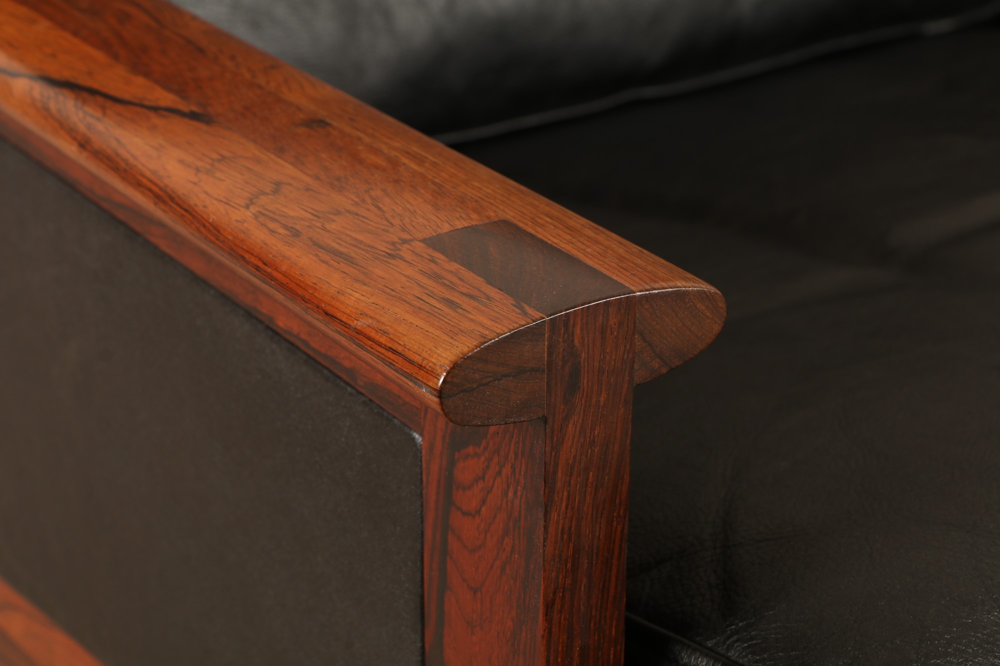 Organic Geometry : Illum Wikkelsø