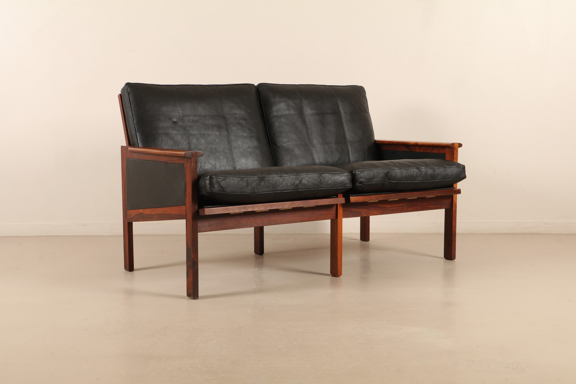 Organic Geometry : Illum Wikkelsø