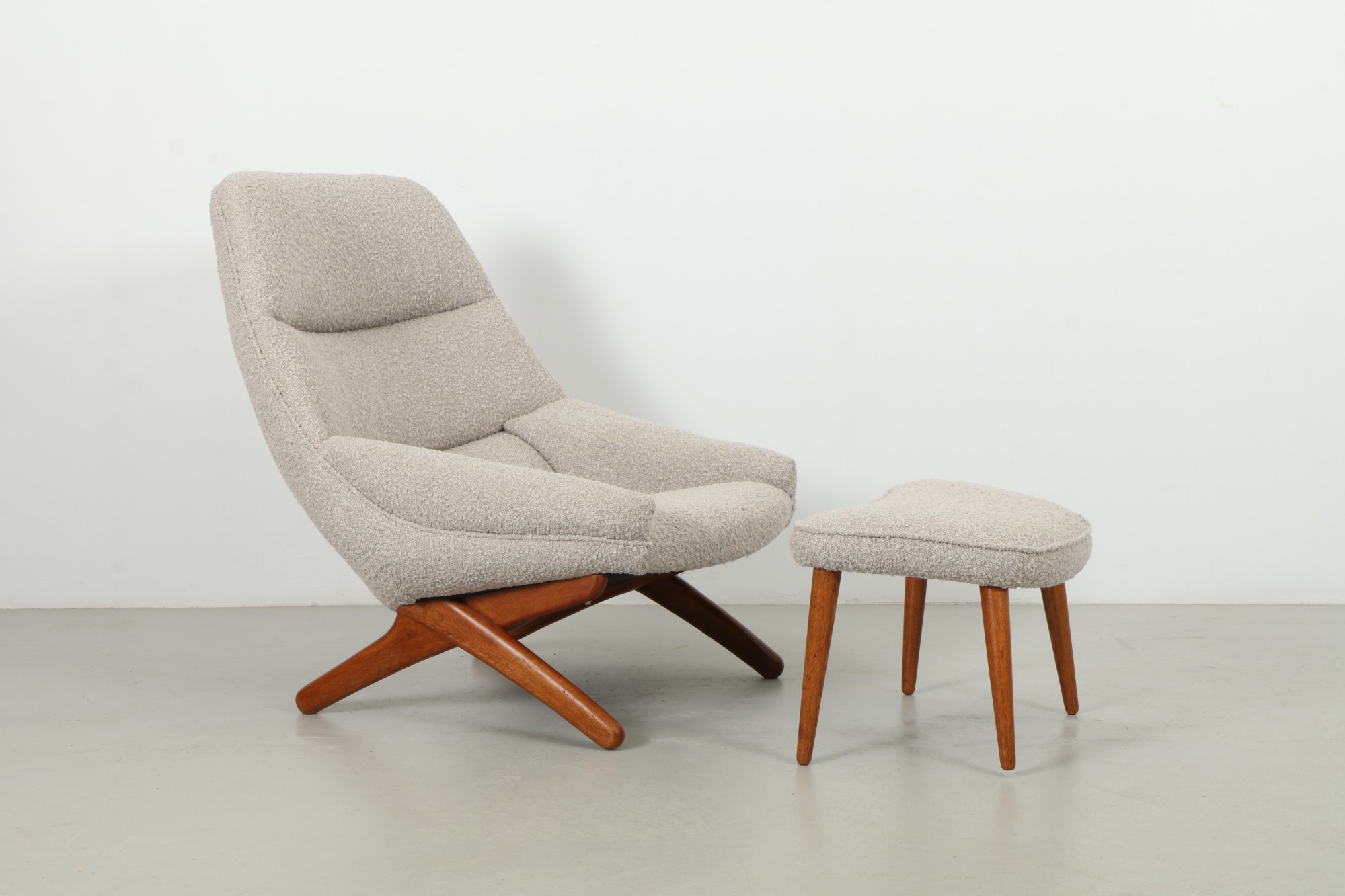Illum Wikkelsø 'ML91' Scissor-Leg Armchair and Ottoman by Mikael Laursen