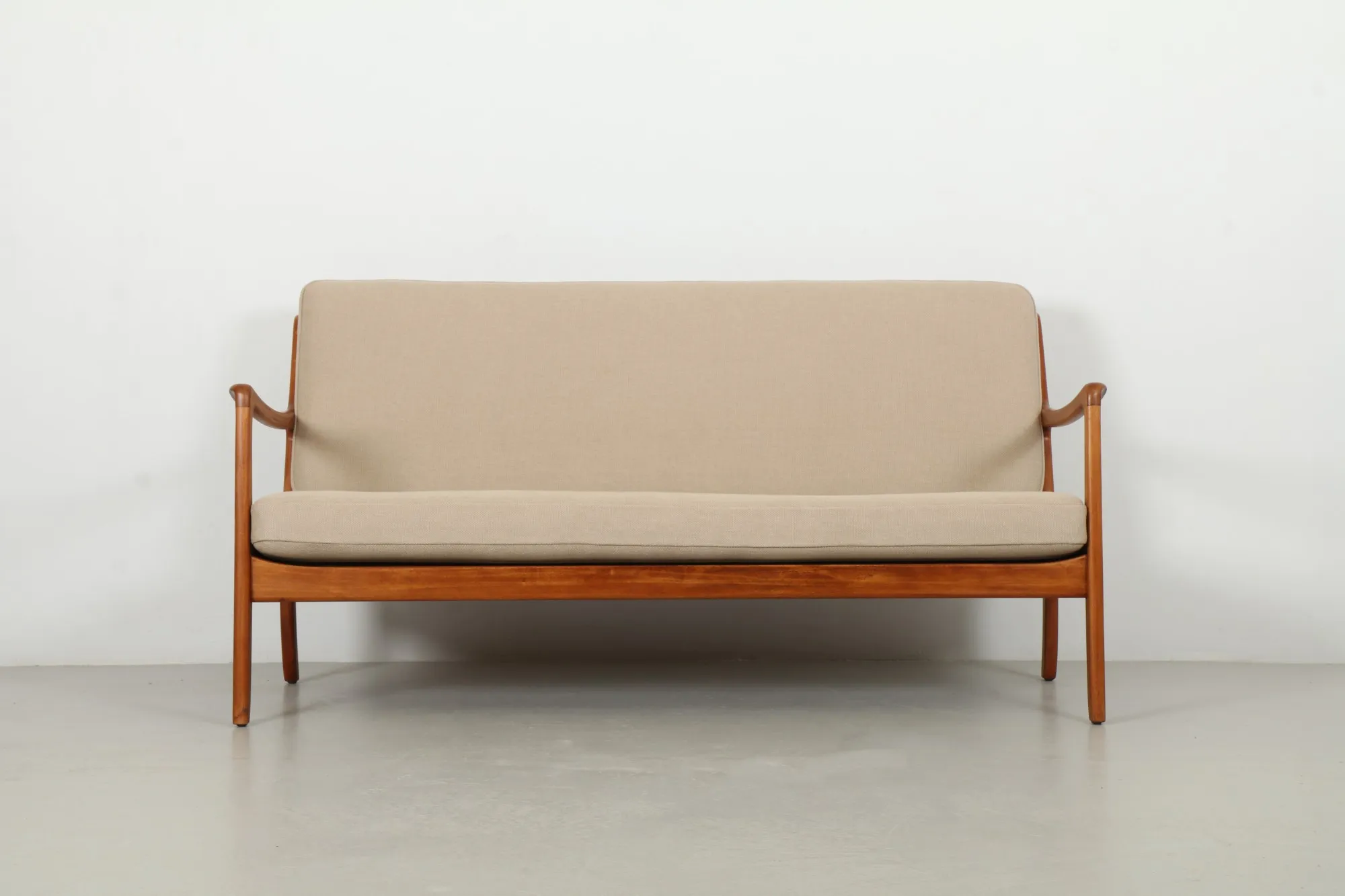 Refined Early Edition Ole Wanscher 'FD 108' Sofa by France & Daverkosen