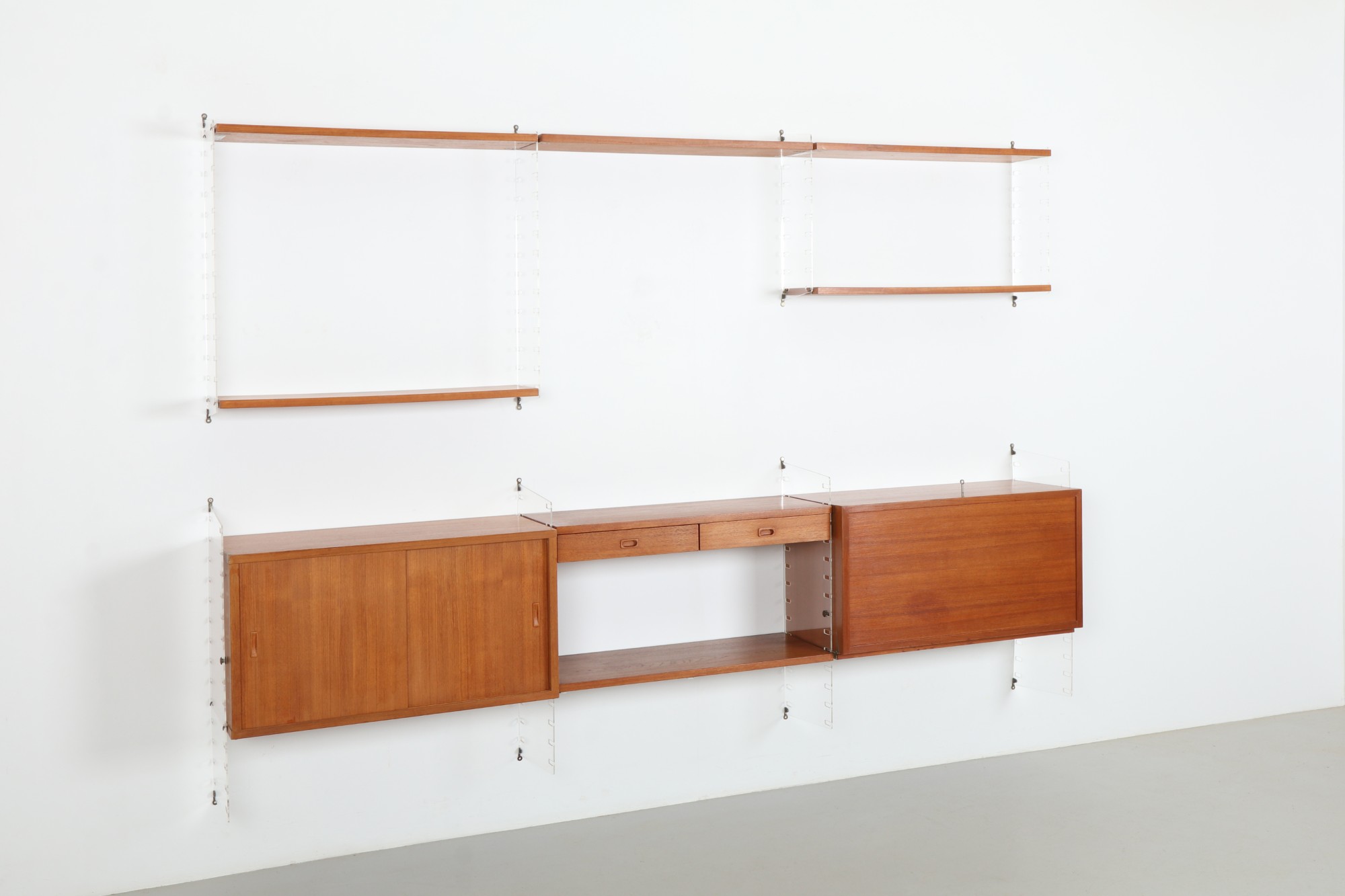 Iconic Nils & Kajsa Strinning 'Plex' String Wall Unit by String Design AB