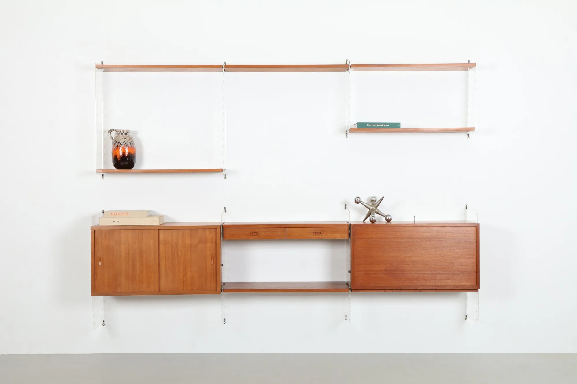 Iconic Nils & Kajsa Strinning 'Plex' String Wall Unit by String Design AB