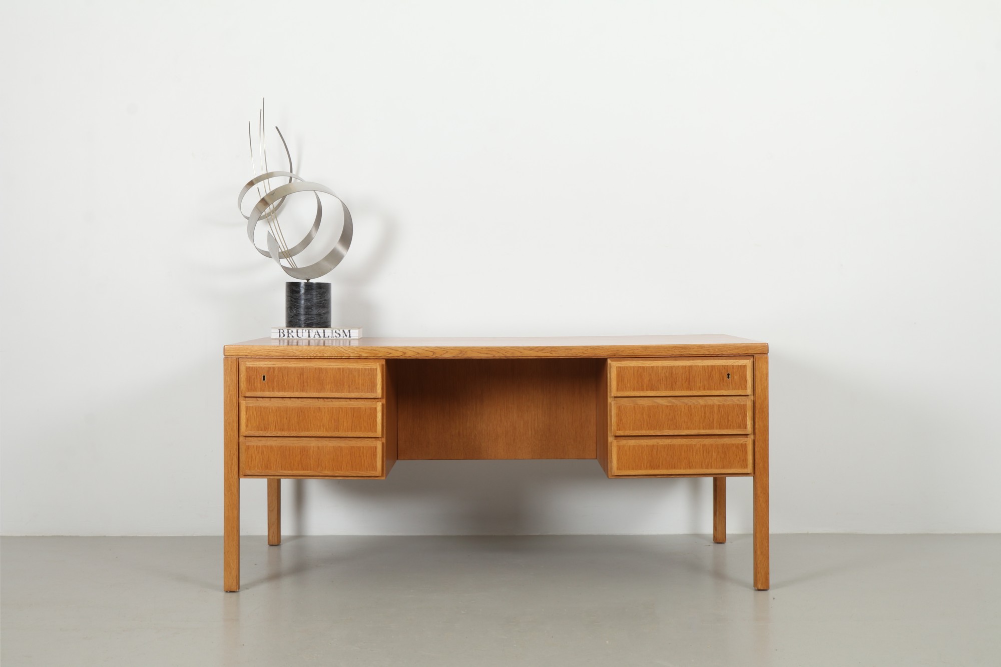 Linear Gunni Omann 'Model 76' Executive Desk by Omann Jun