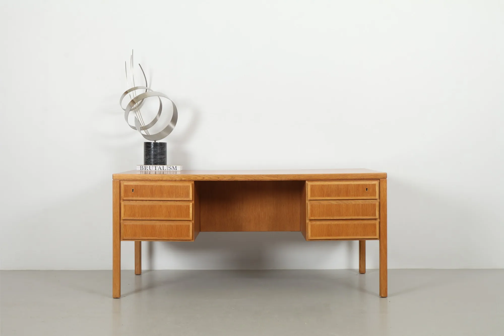 Linear Gunni Omann 'Model 76' Executive Desk by Omann Jun