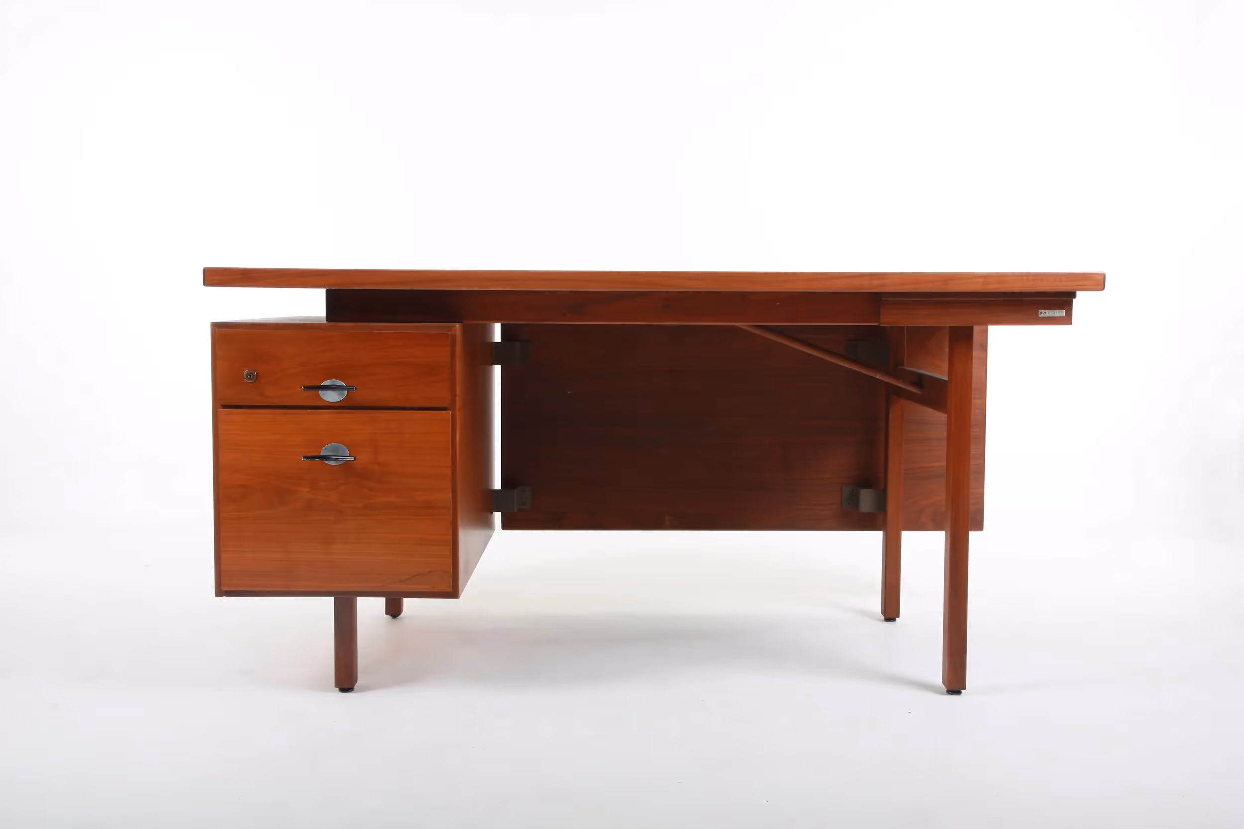 10 Favourite Designer Desks
