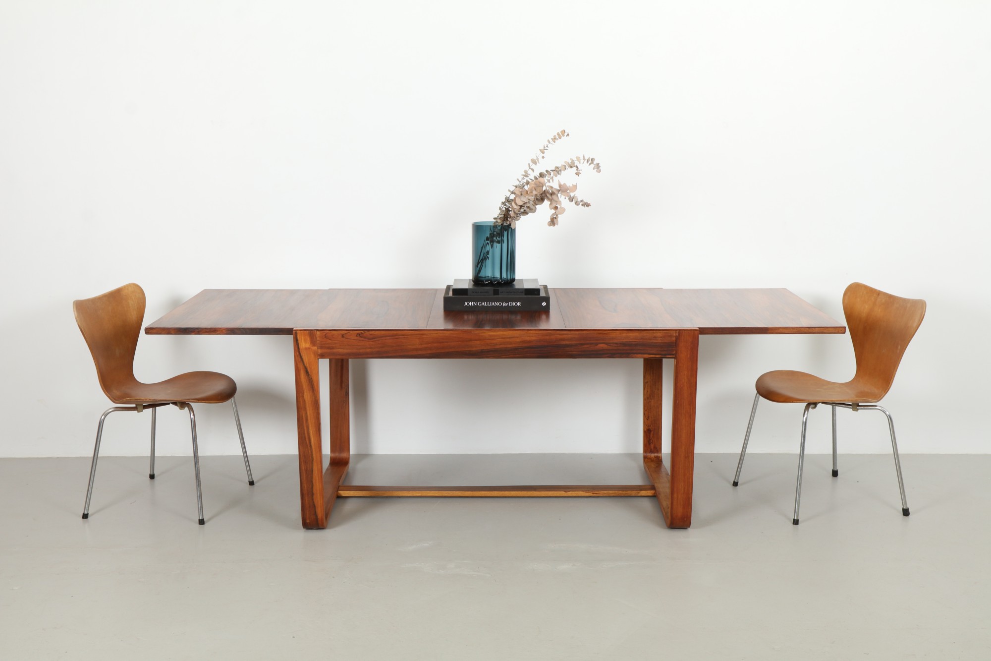 Stunning Gunther Hoffstead Dining Table by Uniflex