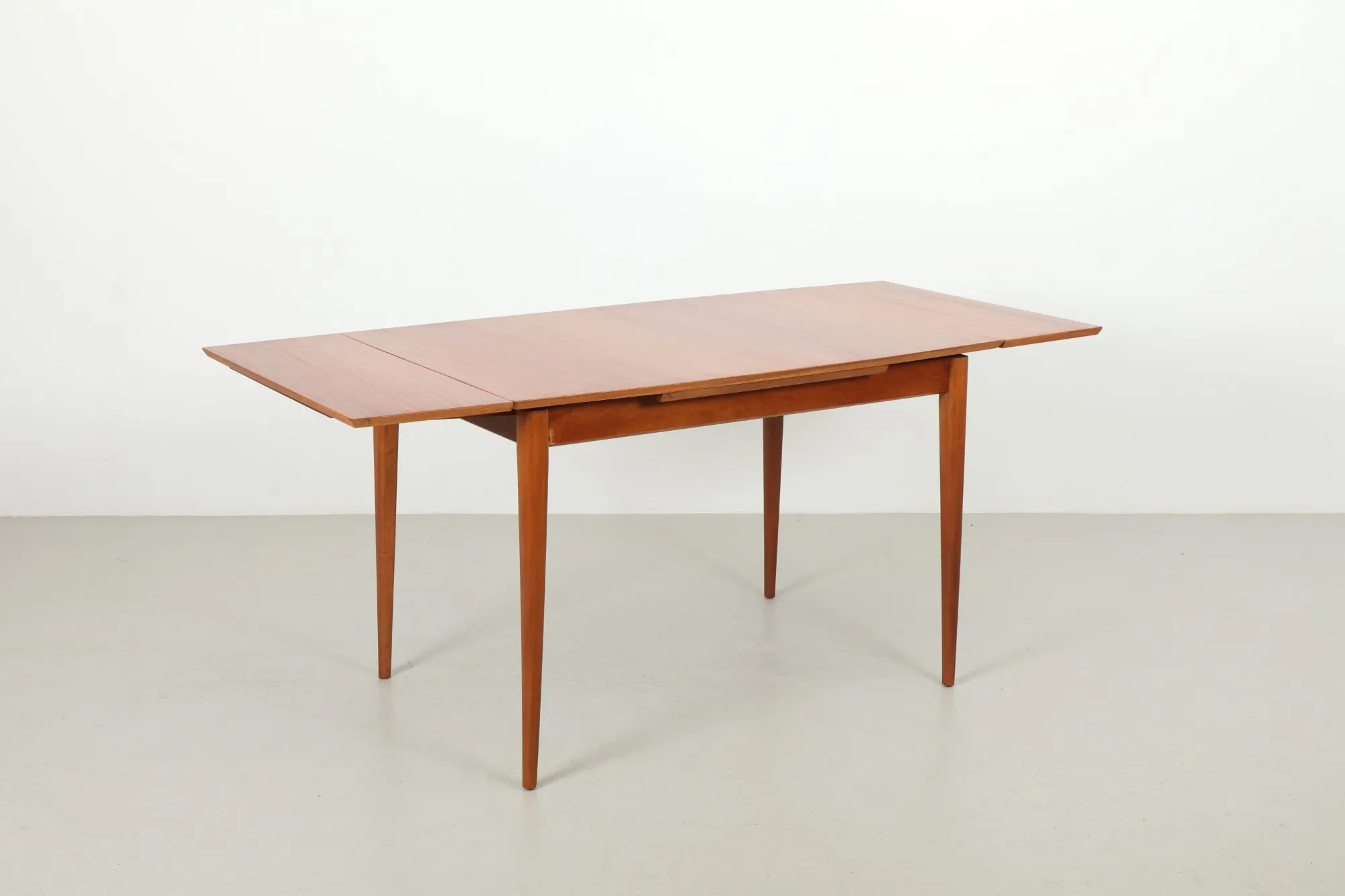 Cute 1950s British Mid-Century Dining Table