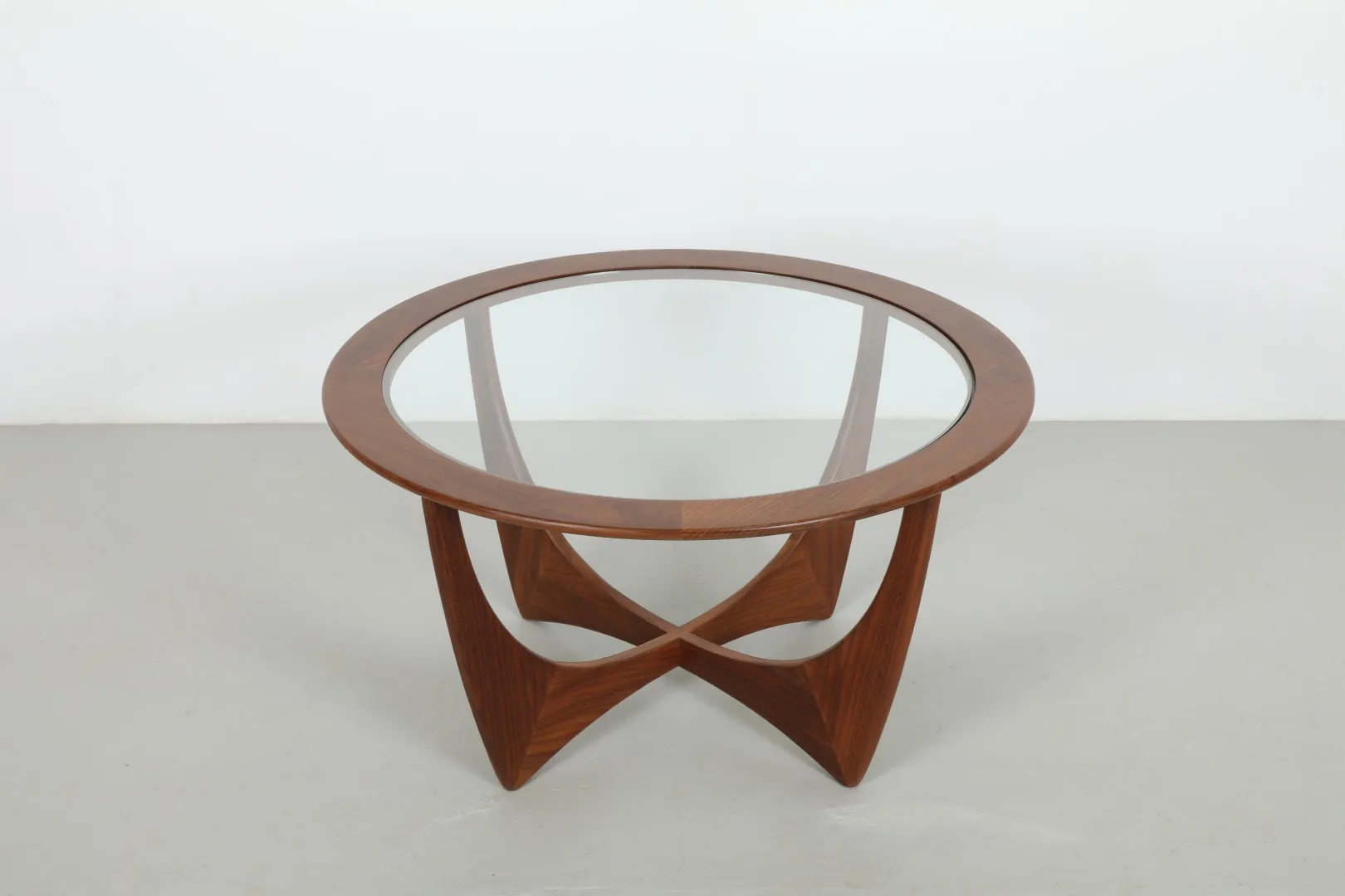 Iconic Victor Wilkins Round 'Astro' Coffee Table by G-Plan