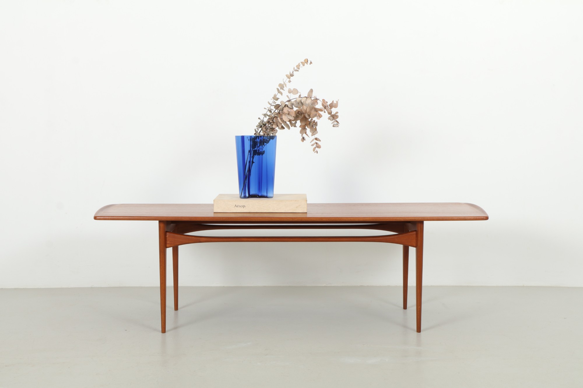 Elegant Tove & Edvard Kindt Larsen 'Model 503' Coffee Table by France & Son