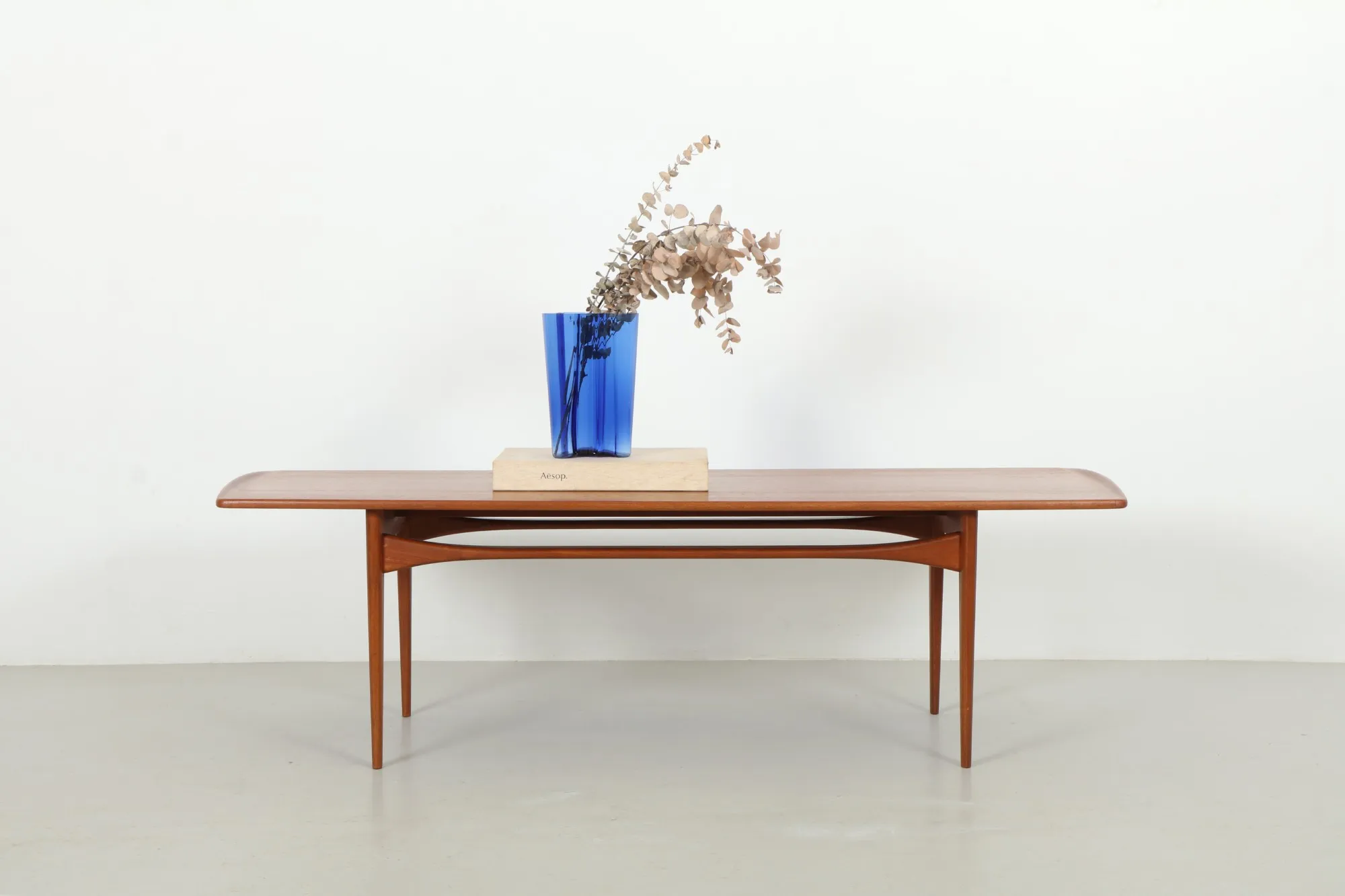Elegant Tove & Edvard Kindt Larsen 'Model 503' Coffee Table by France & Son
