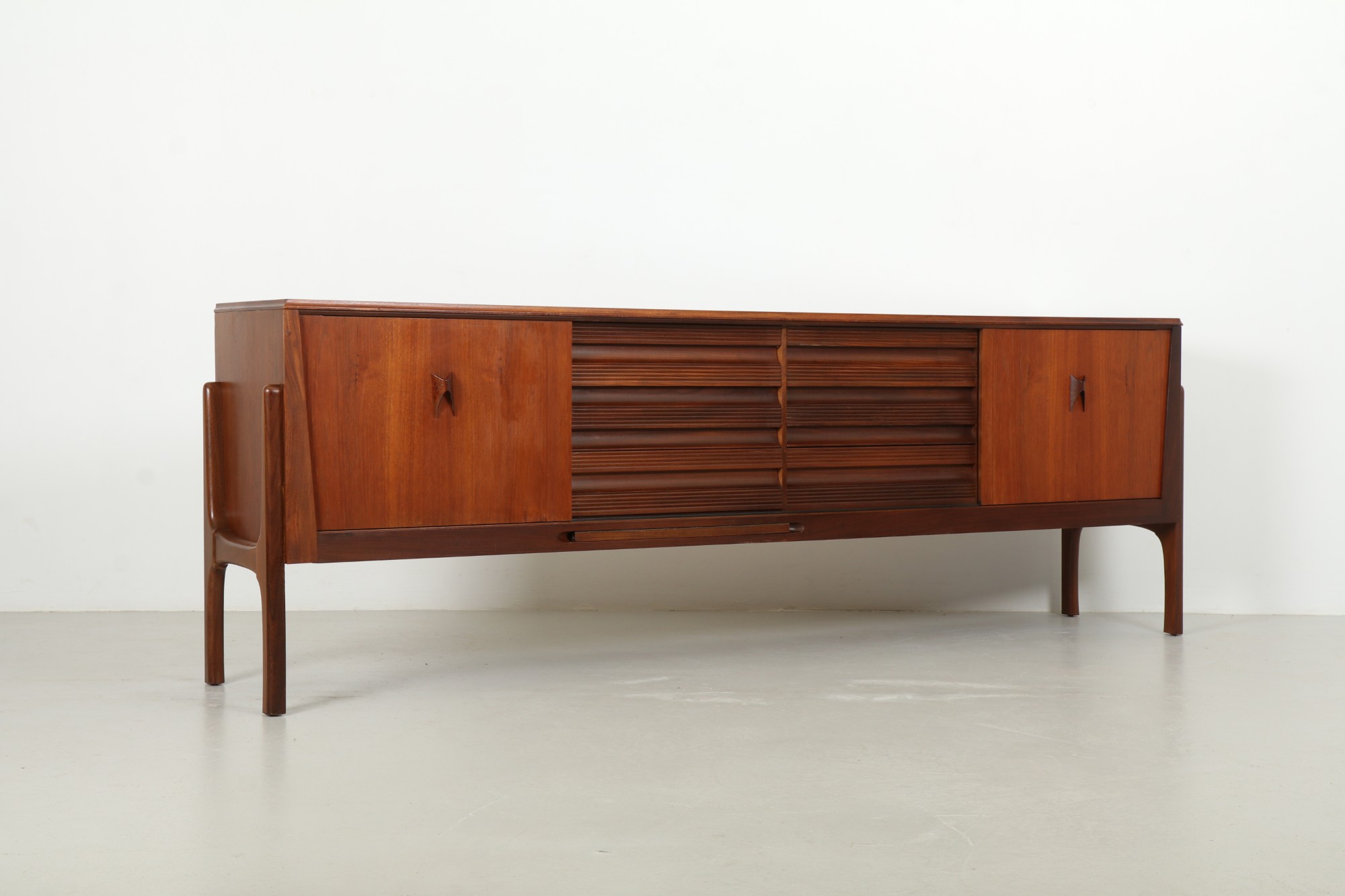 Stunning Mid-Century British Sideboard by Elliots of Newbury (EoN)