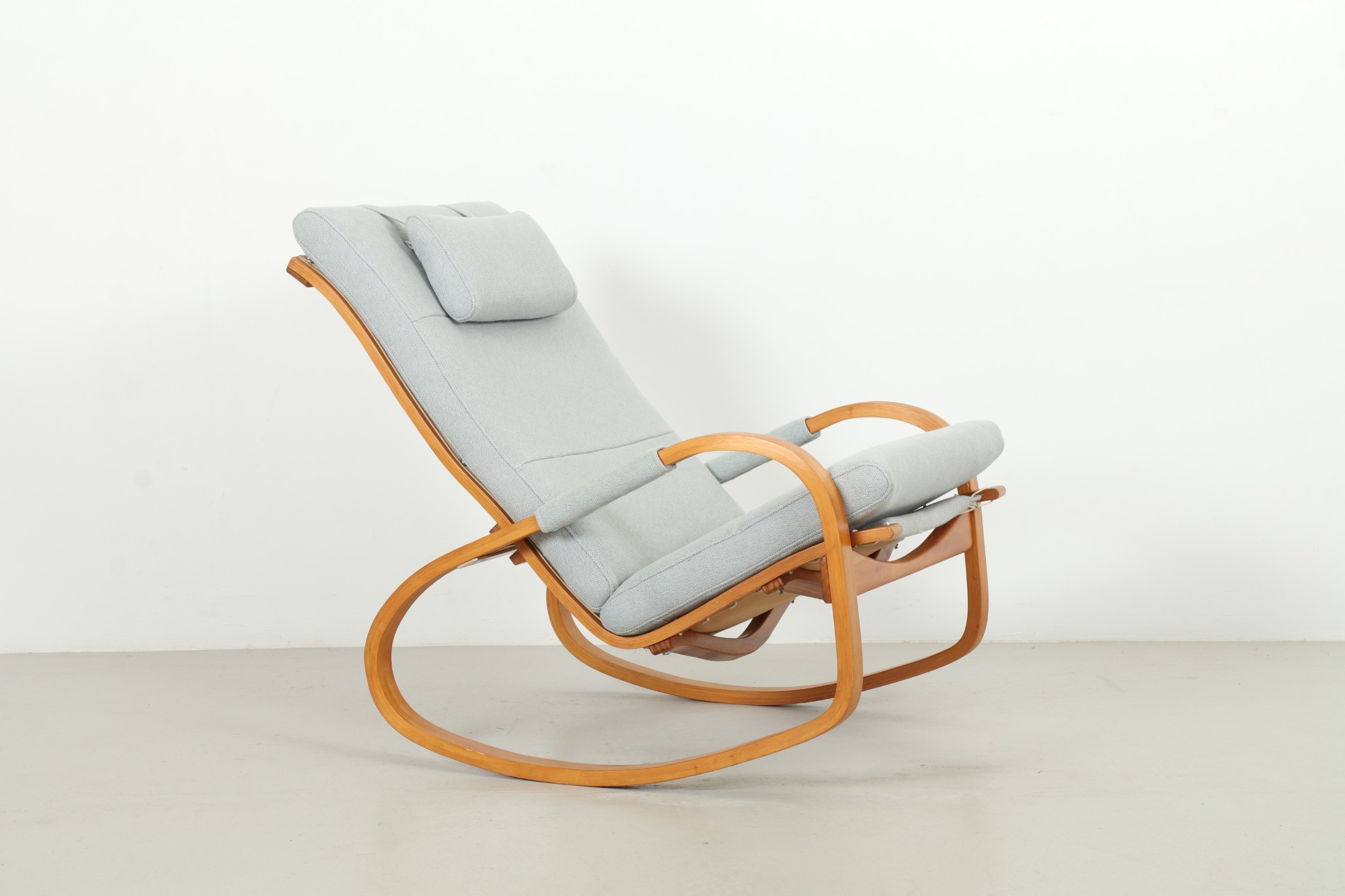 Refined NZ Made Curved Ply Rocking Chair