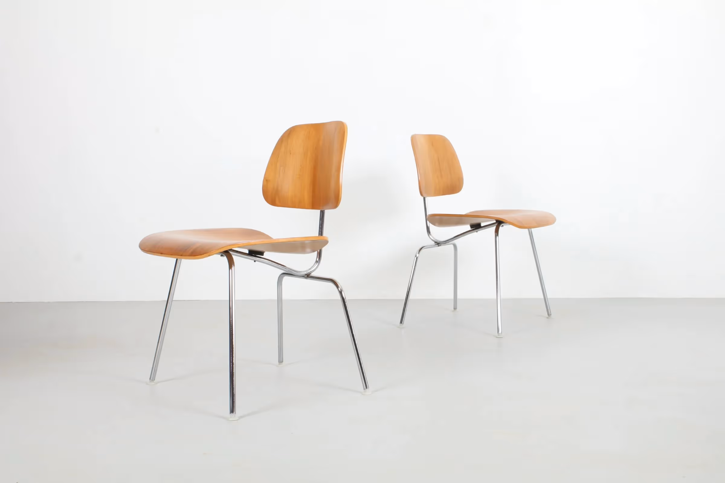 Timeless Charles & Ray Eames 'DCM' Chair by Herman Miller