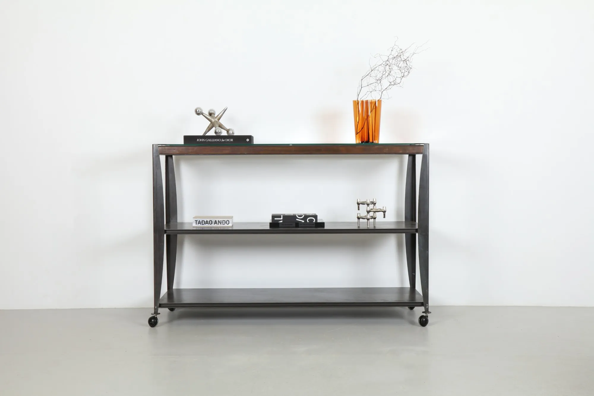 Bold Zambesi Display Cabinet by Neville Findlay & Gary Hunt – Extra Long