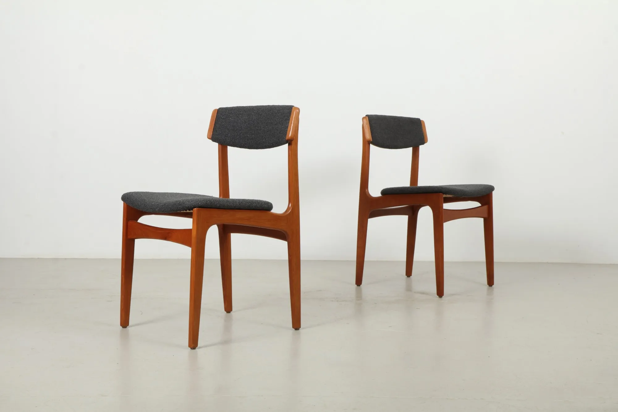 Four Elegant 'No. 4' Dining Chairs by Thorsø Stole
