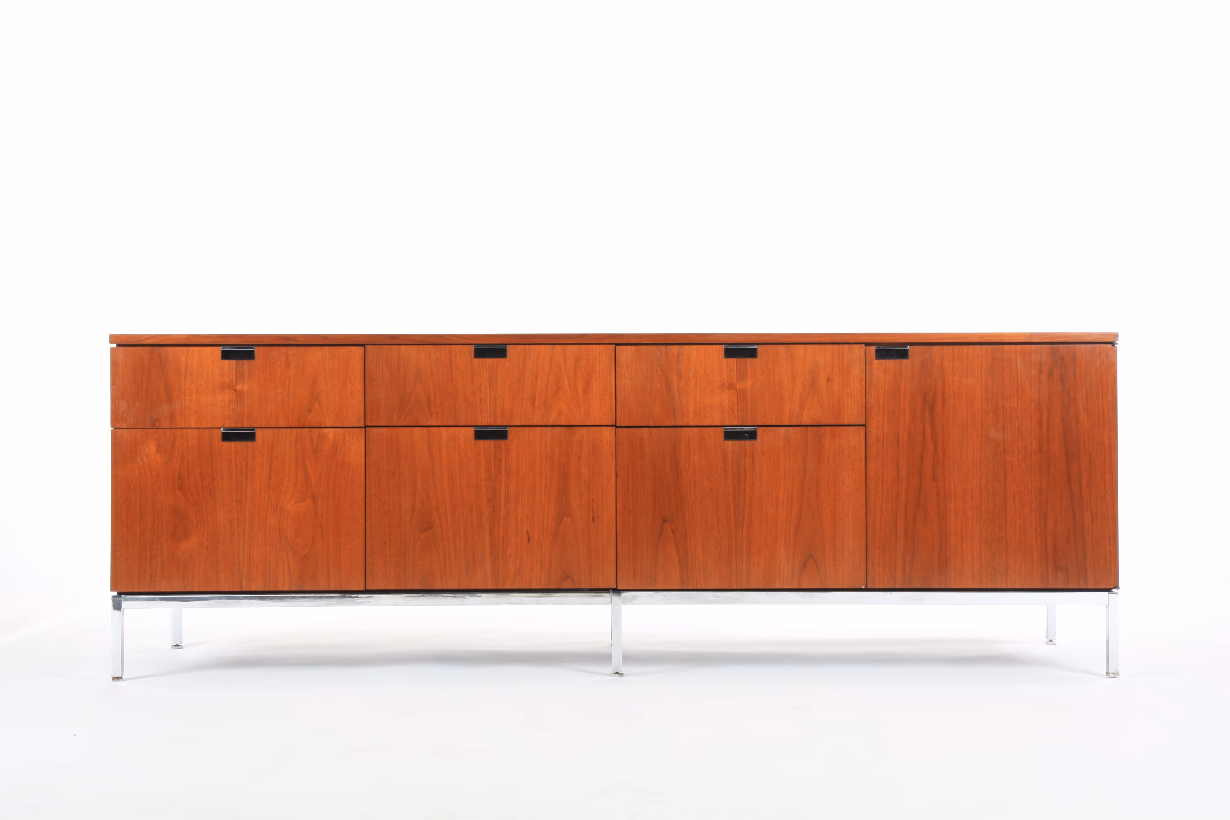 Florence Knoll : The Office Design Revolutionary