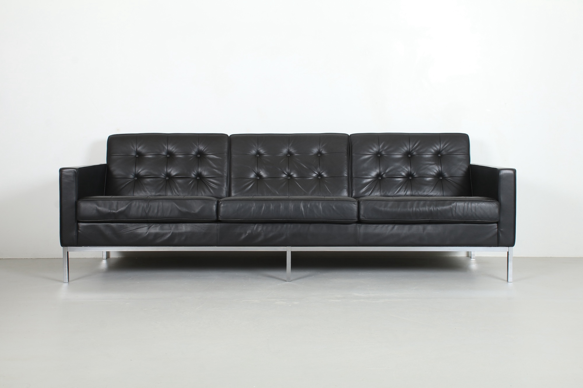 Florence Knoll : The Office Design Revolutionary