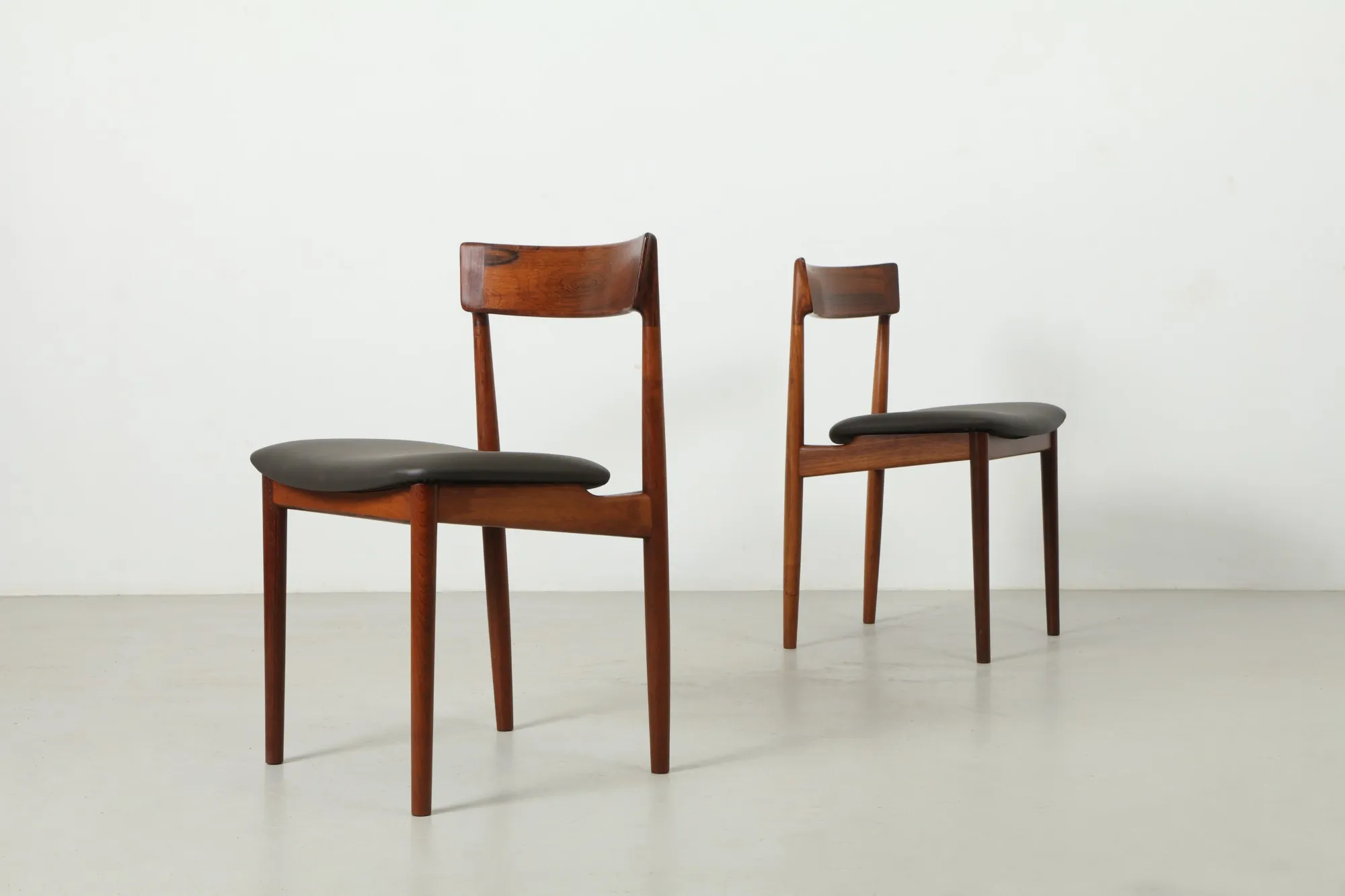 Six Chic Henry Rosengren Hansen 'Model 39' Dining Chairs for Brande Brande Møbelindustri
