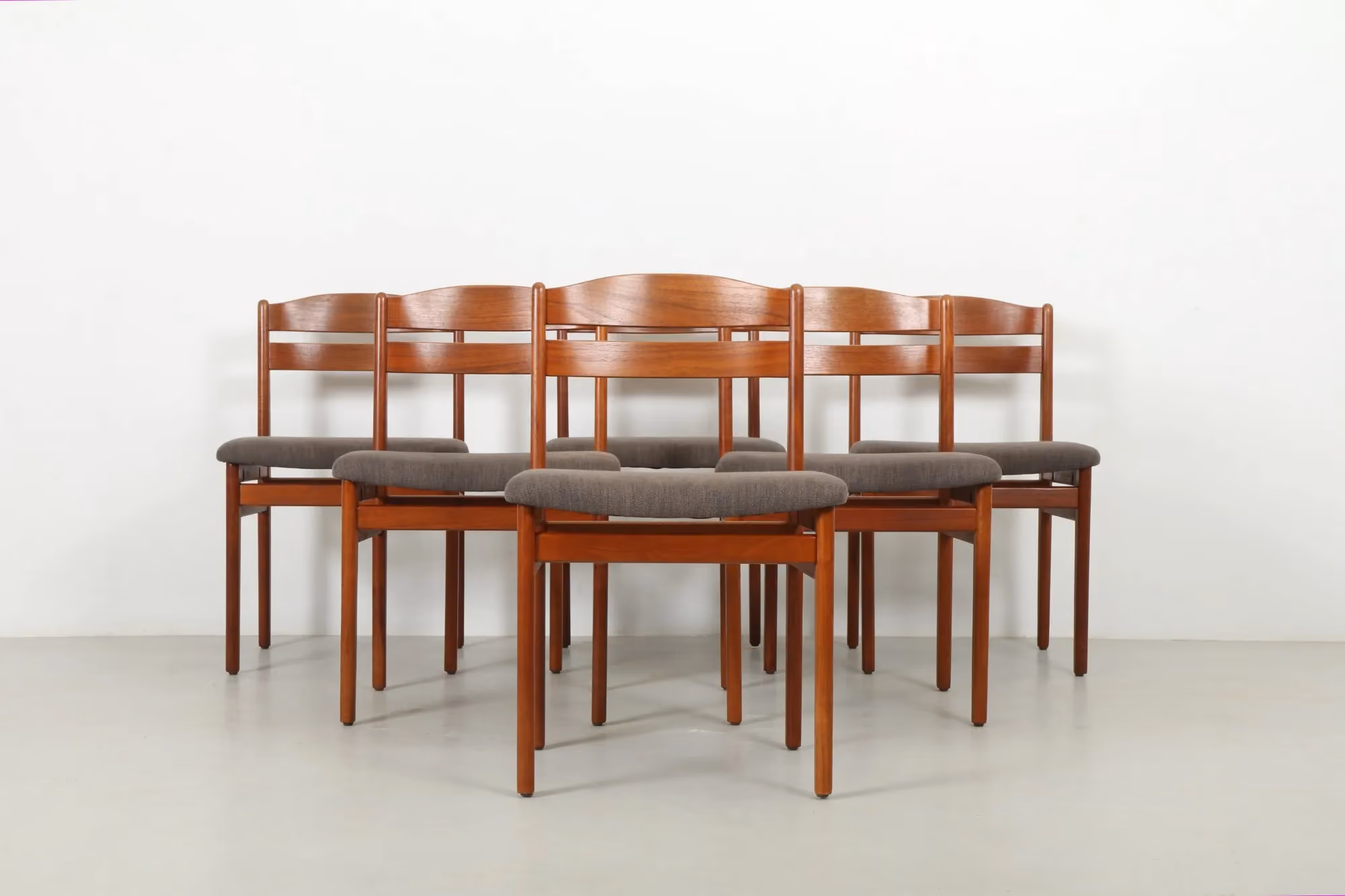 Six 'Model 82' Dining Chairs by Boltinge Stolefabrik