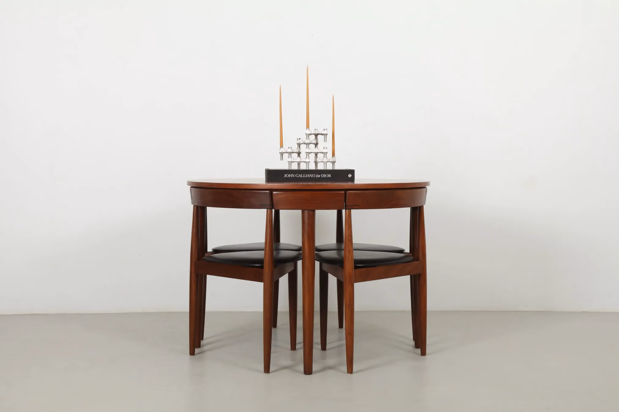 Super Cute Hans Olsen Extending 'Roundette' Dining Suite by Frem Røjle