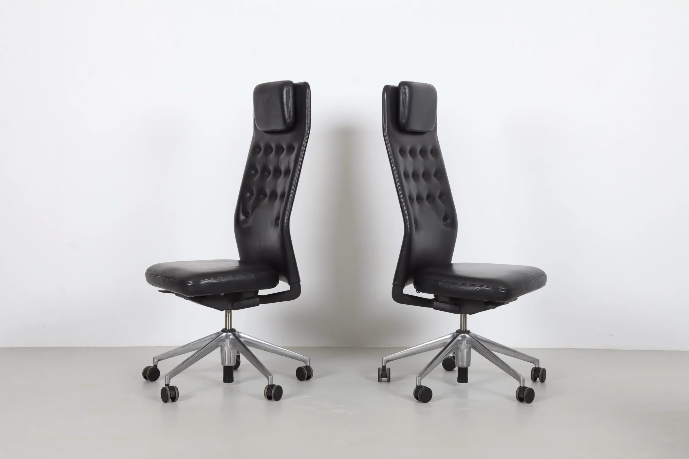 Deluxe Antonio Citterio 'ID Trim L' Leather Office Chair by Vitra 
