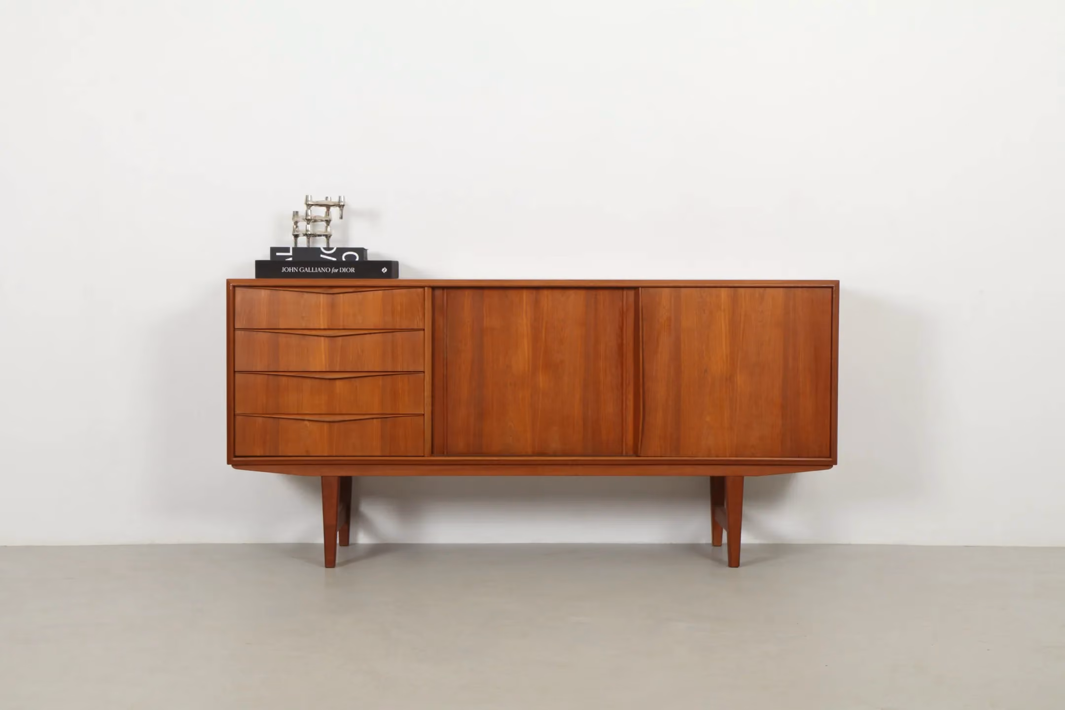 Elegant E.W. Bach Sideboard by Sejling Skabe