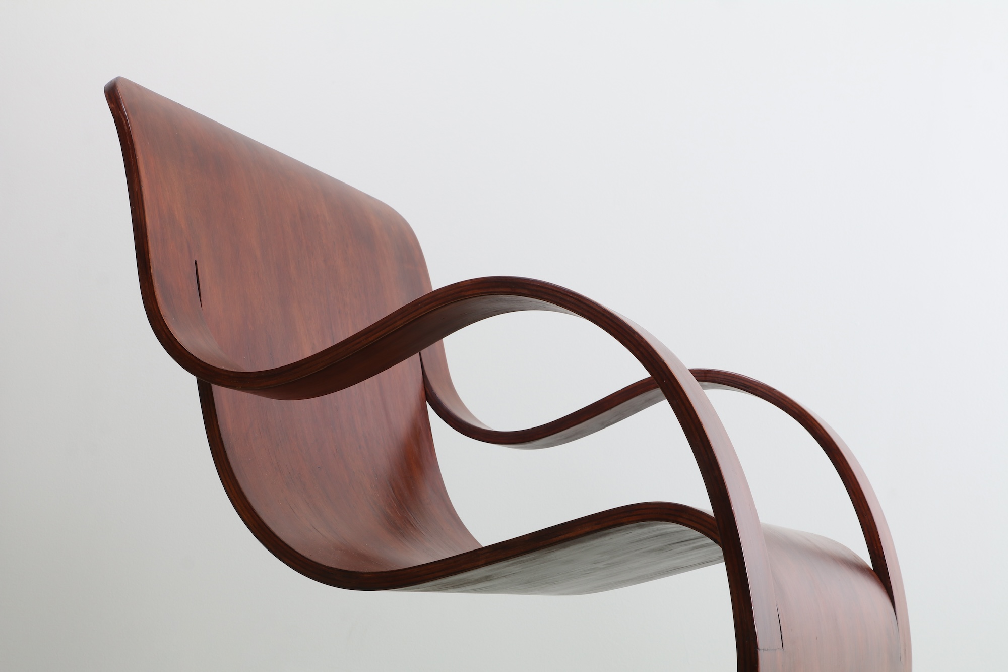 Garth Chester : Master of Modernism