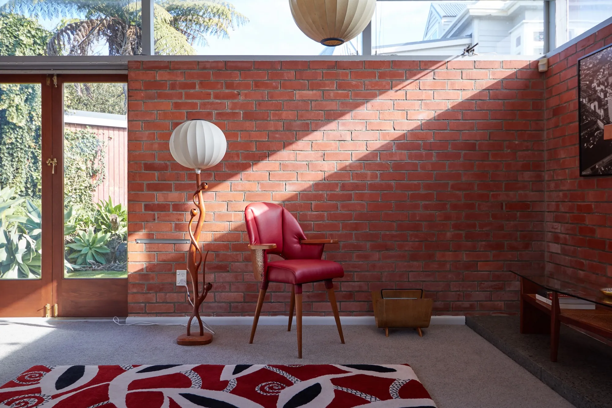Garth Chester : Master of Modernism