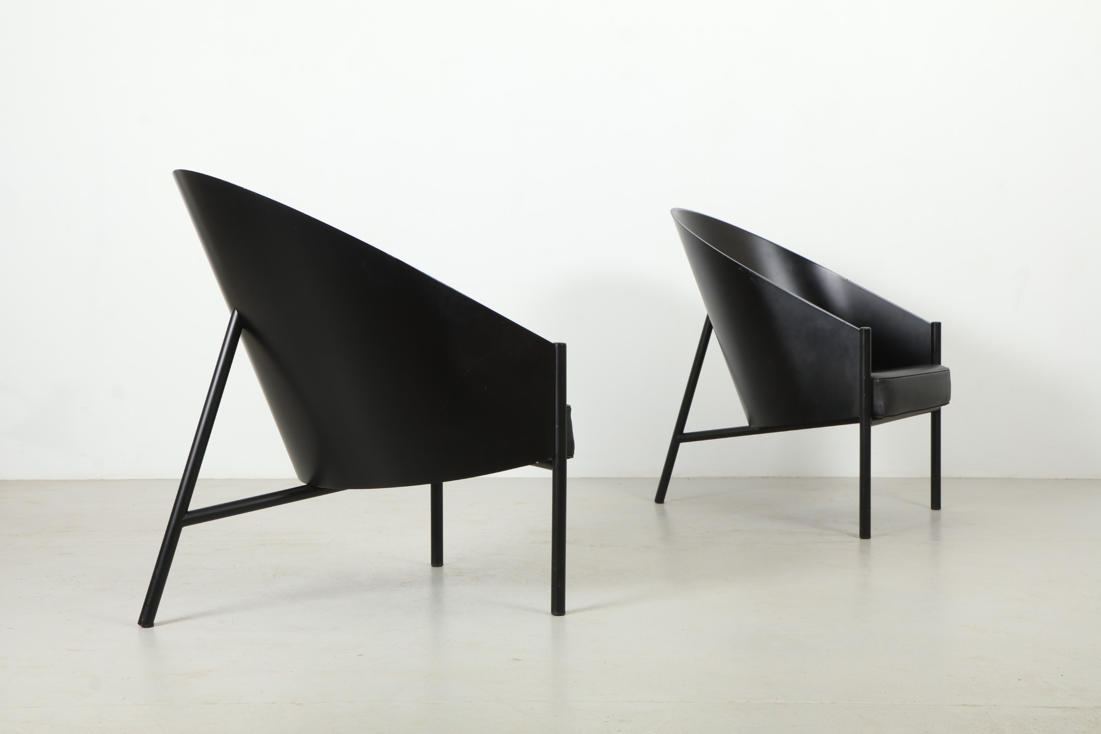 Pair of Sculptural Philippe Starck 'Pratfall' Armchairs by Driade