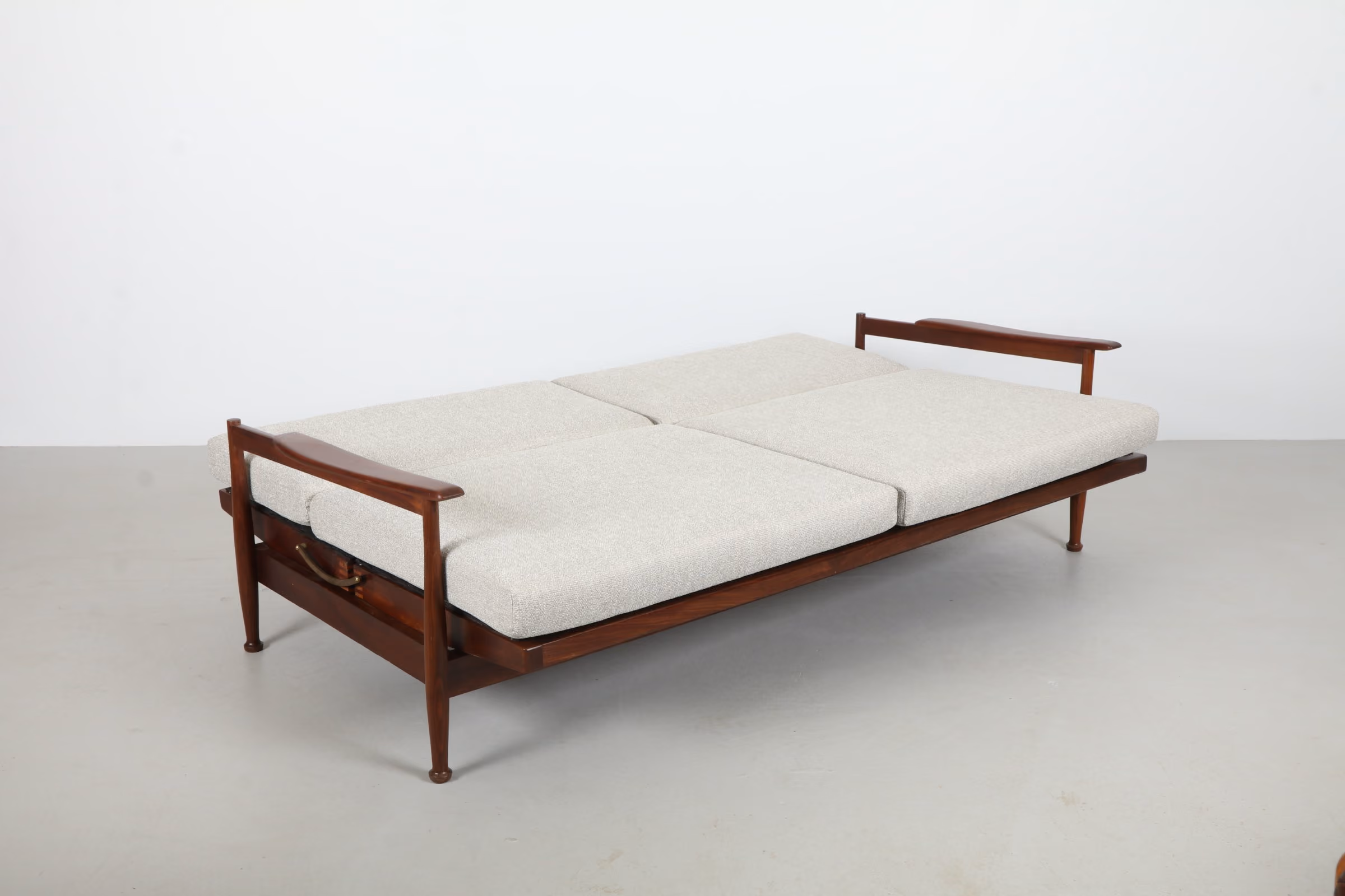 Sleek Fejér & Pamphilon 'Manhattan' Folding Sofa Daybed by Guy Rogers