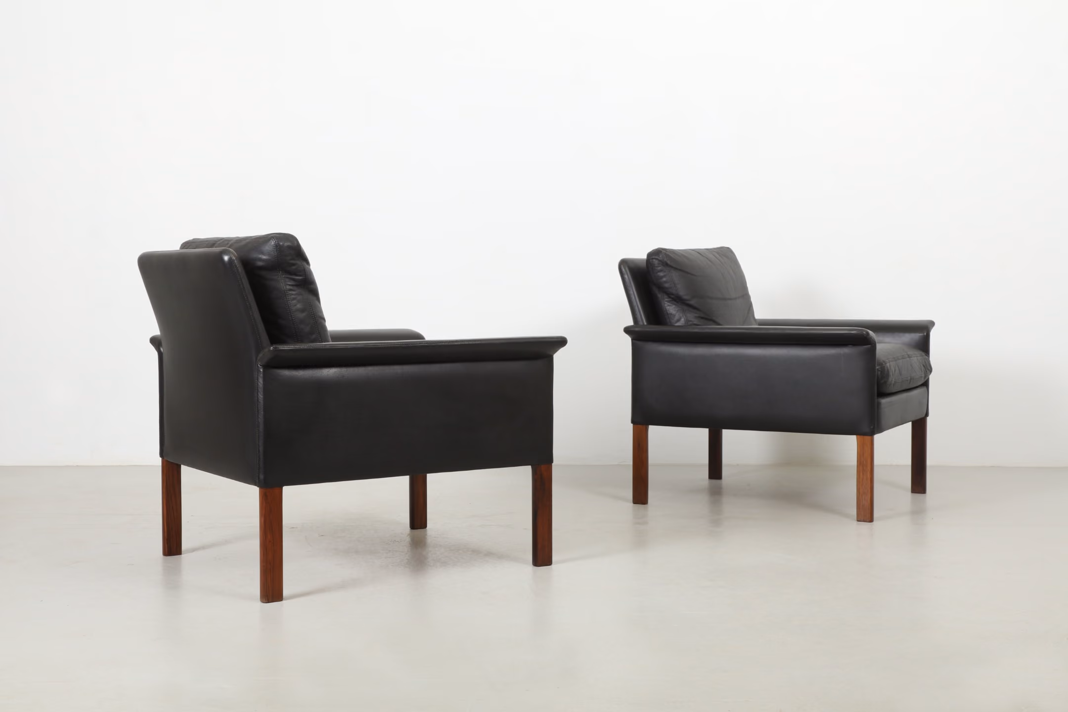 Pair of Sleek Hans Olsen 'Model 500' Leather Armchairs by C.S. Mobler