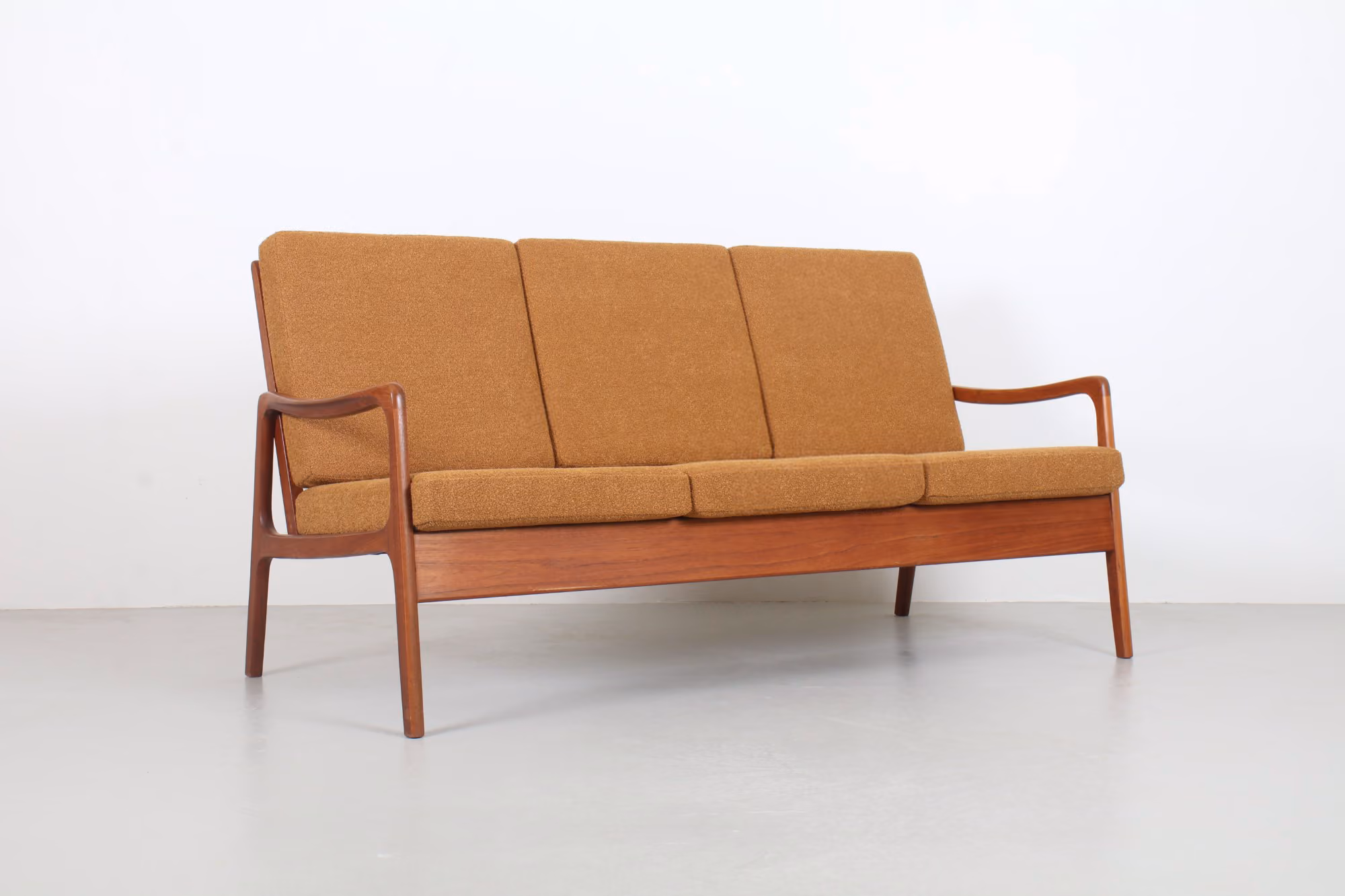 Refined Ole Wanscher 'FD 109' Three Seater Sofa by Backhouse