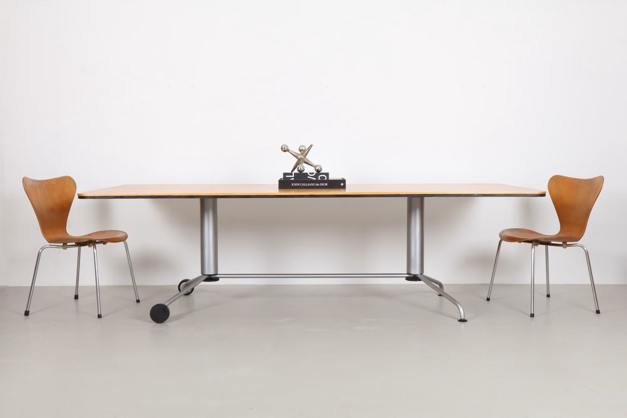 Epic Vico Magestretti 'VicoDuo' Dining Table by Fritz Hansen