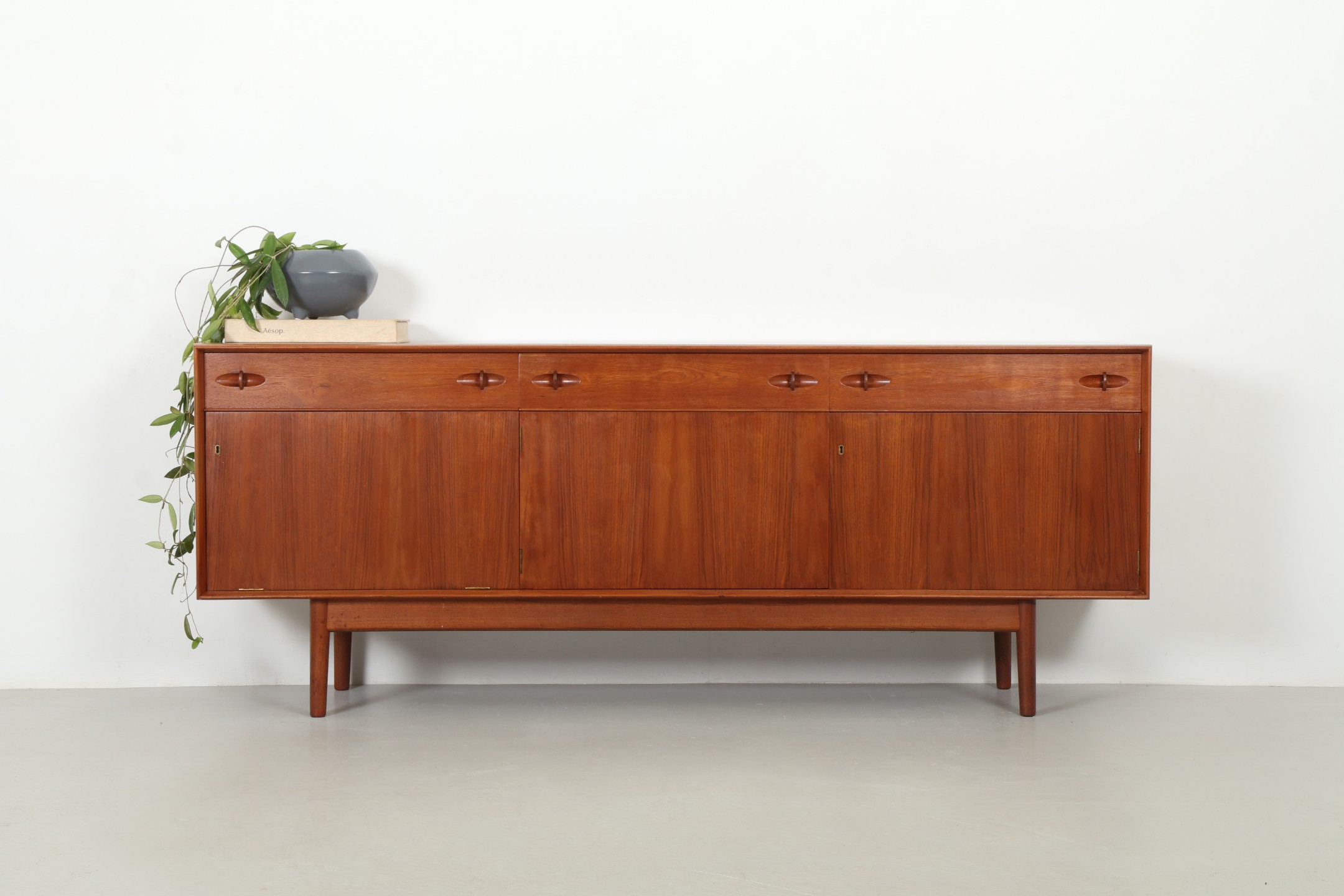 Refined David Walker 'Farndale' Sideboard by Dalescraft