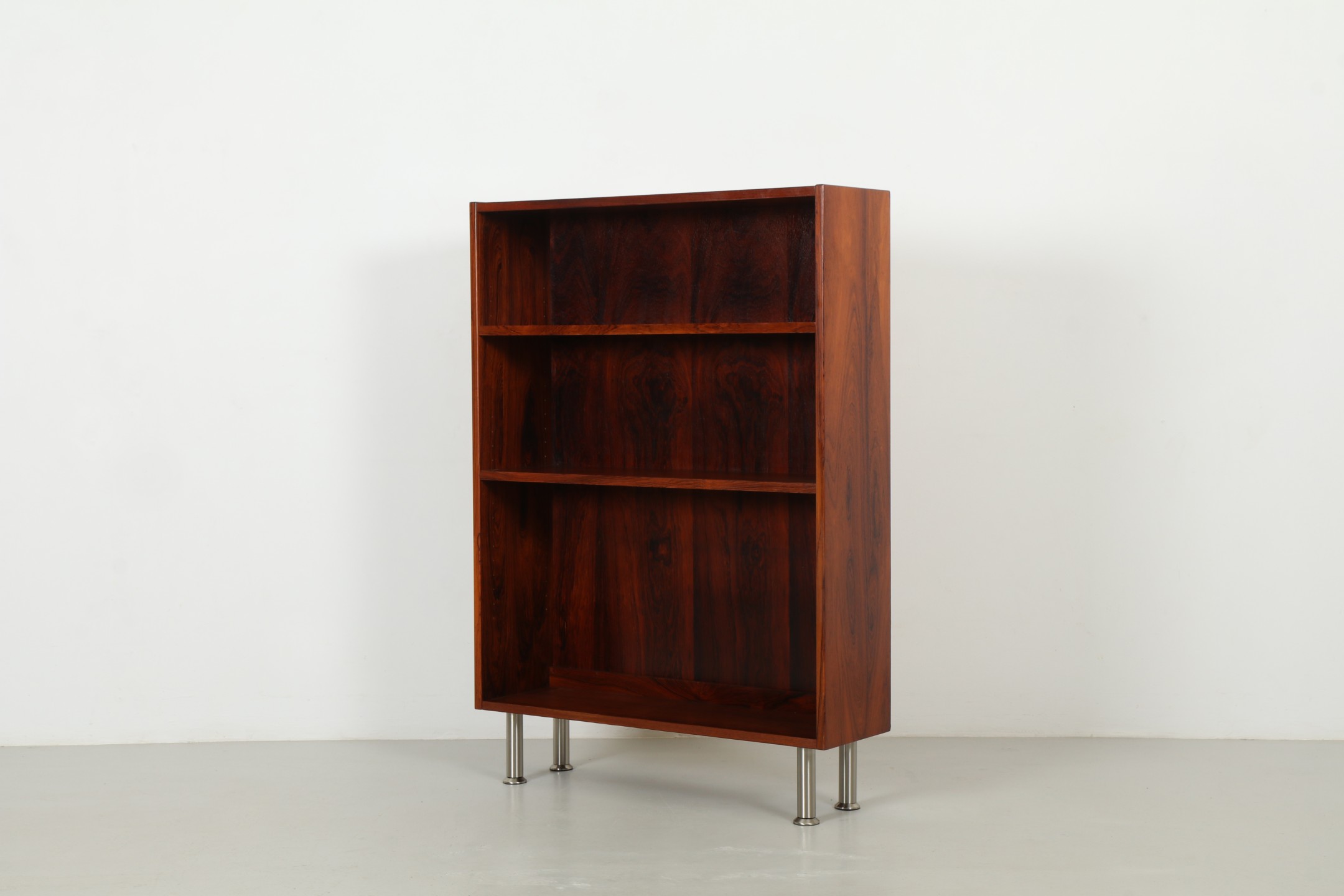 Cute Danish Mid Century Rosewood Bookshelf