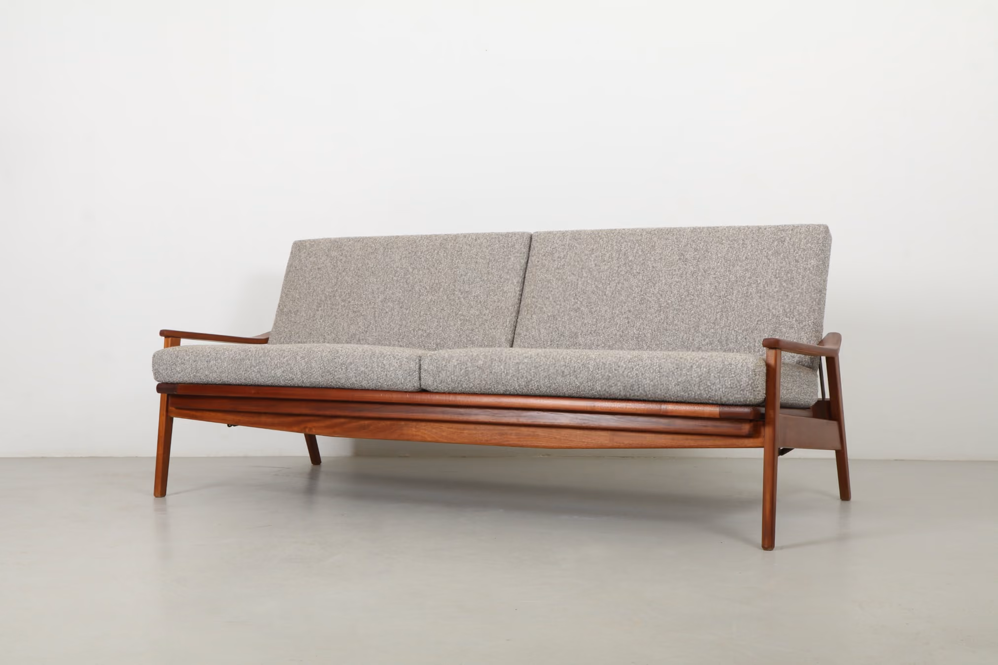 Refined NZ Made 'Nu Sonja' Folding Sofa By Morgan