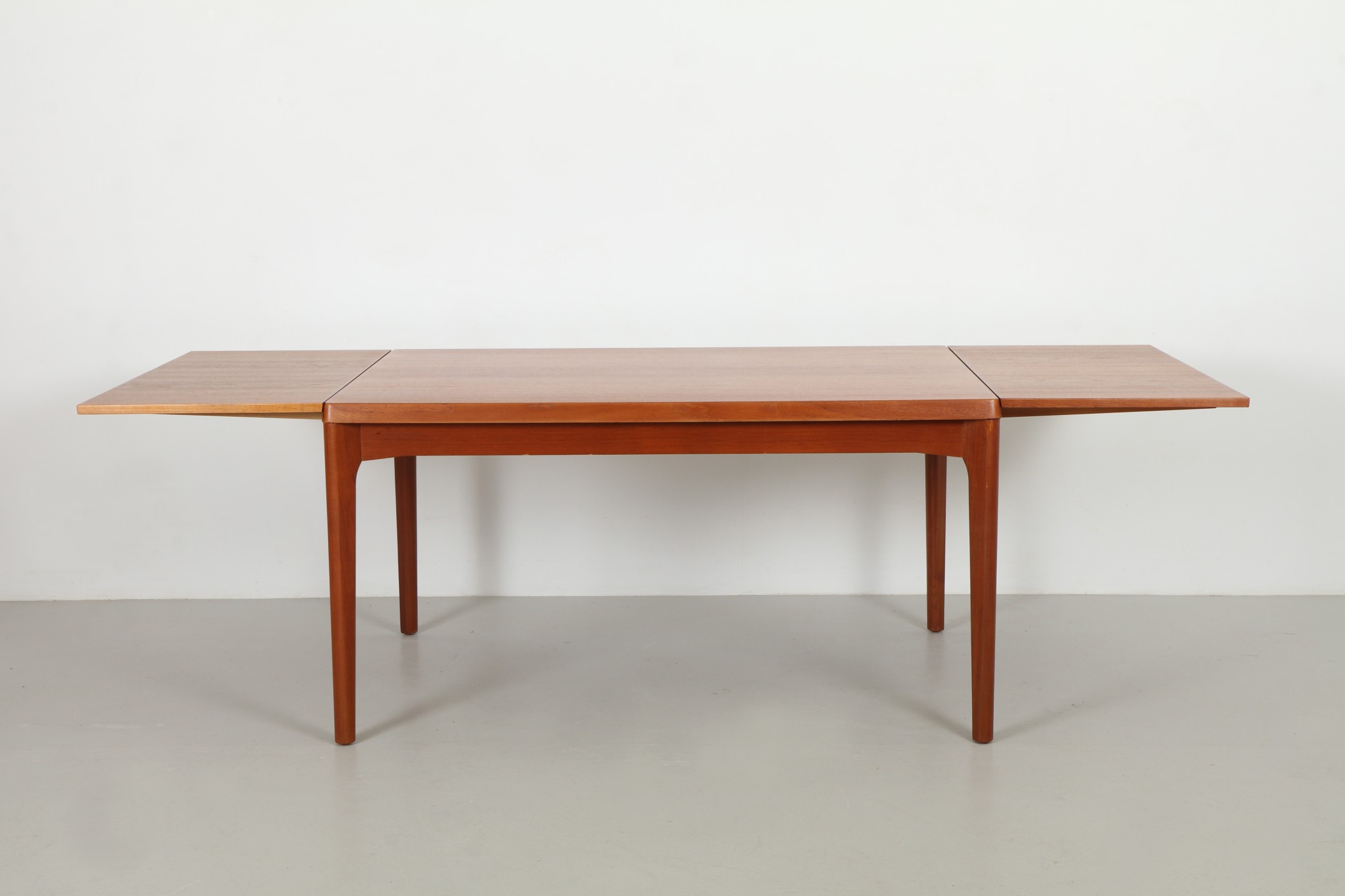 Refined Henning Kjaernulf Dining Table by Vejle Stole Mobelfabrik