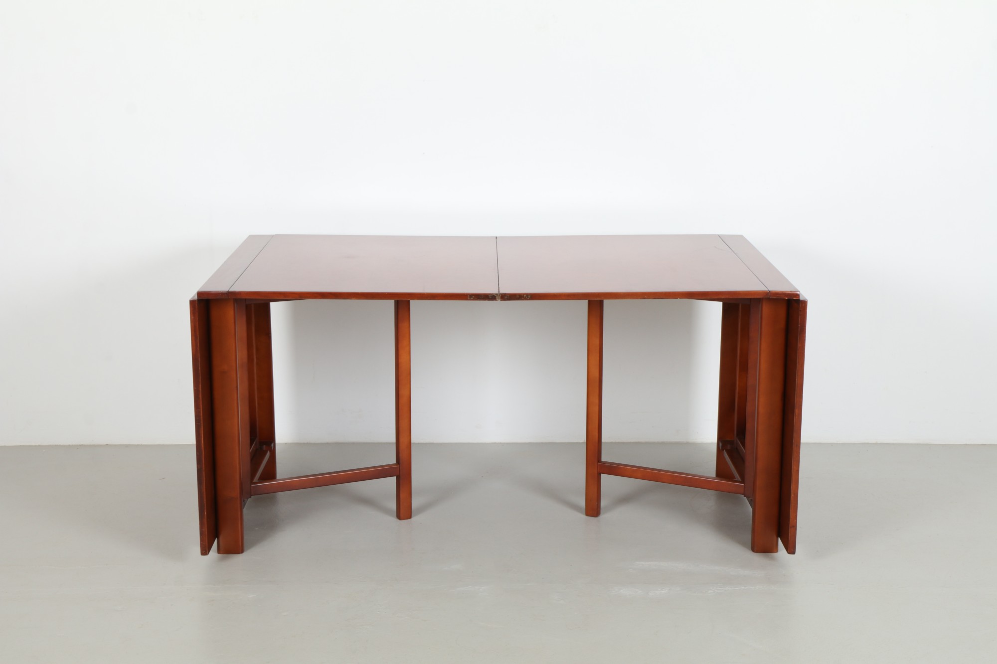 Bruno Mathsson 'Maria' Extending Dining Table by Firma Karl Mathsson