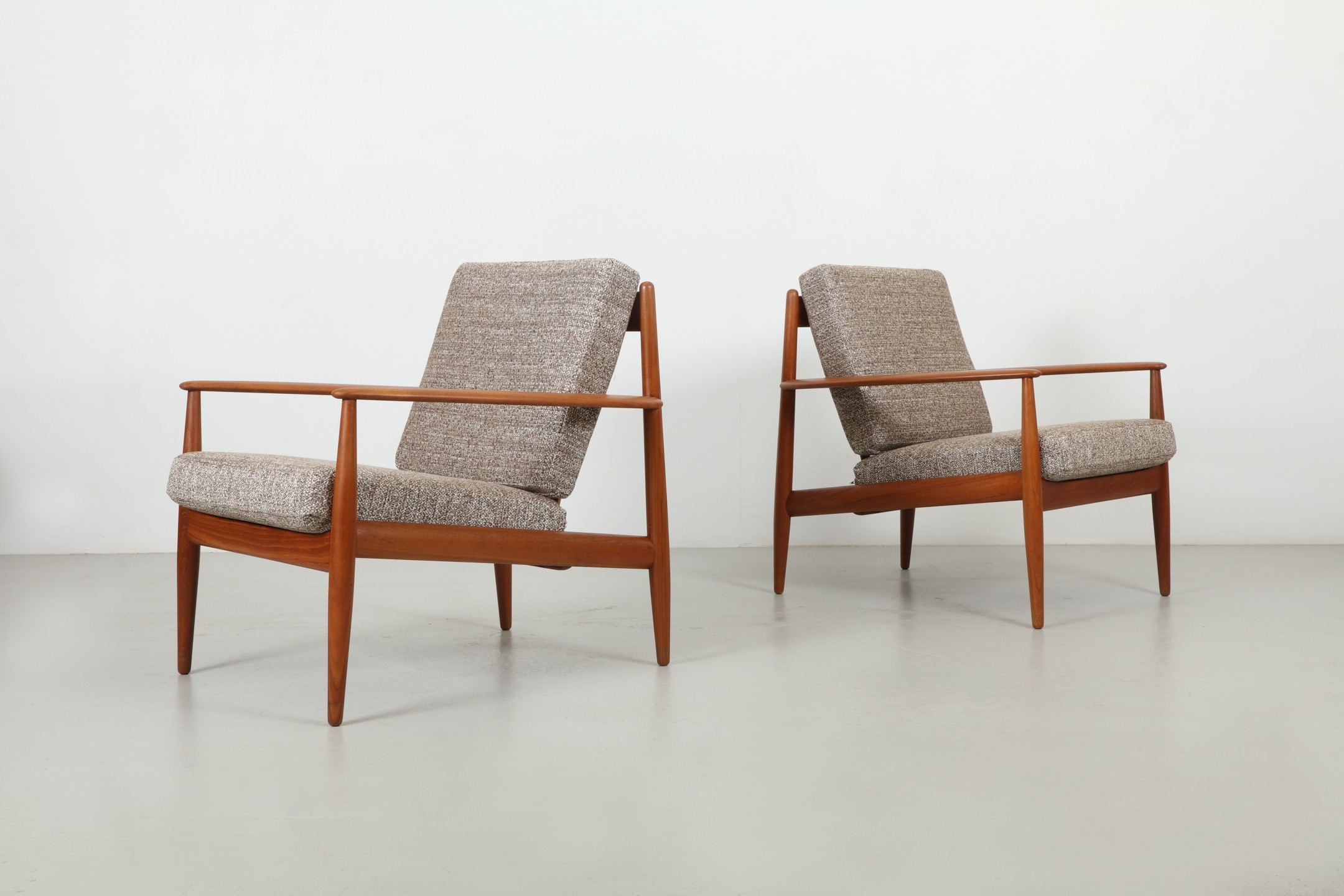 Pair Sophisticated Grete Jalk 'Model 118' Armchairs by France & Daverkosen