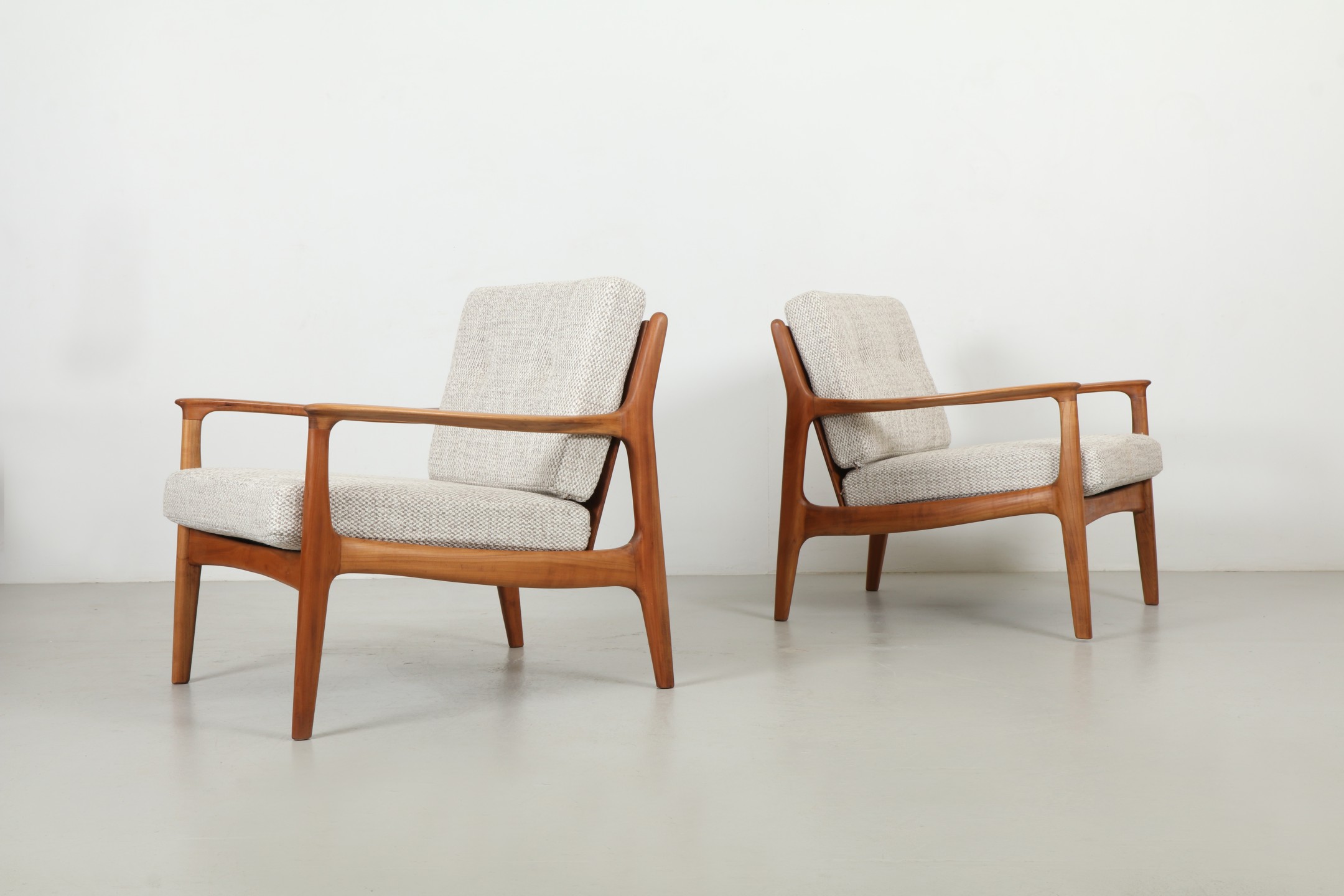 Pair of Sharp Eugene Schmidt Armchairs by Soloform