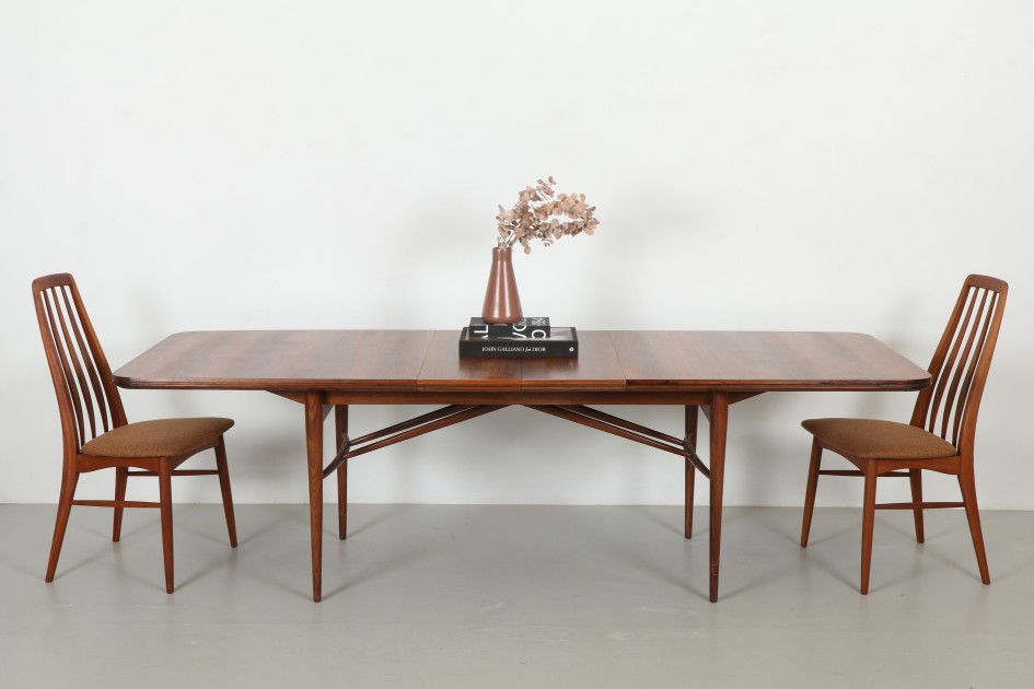 Epic Robert Heritage 'Hamilton' Rosewood Dining Table by Archie Shine