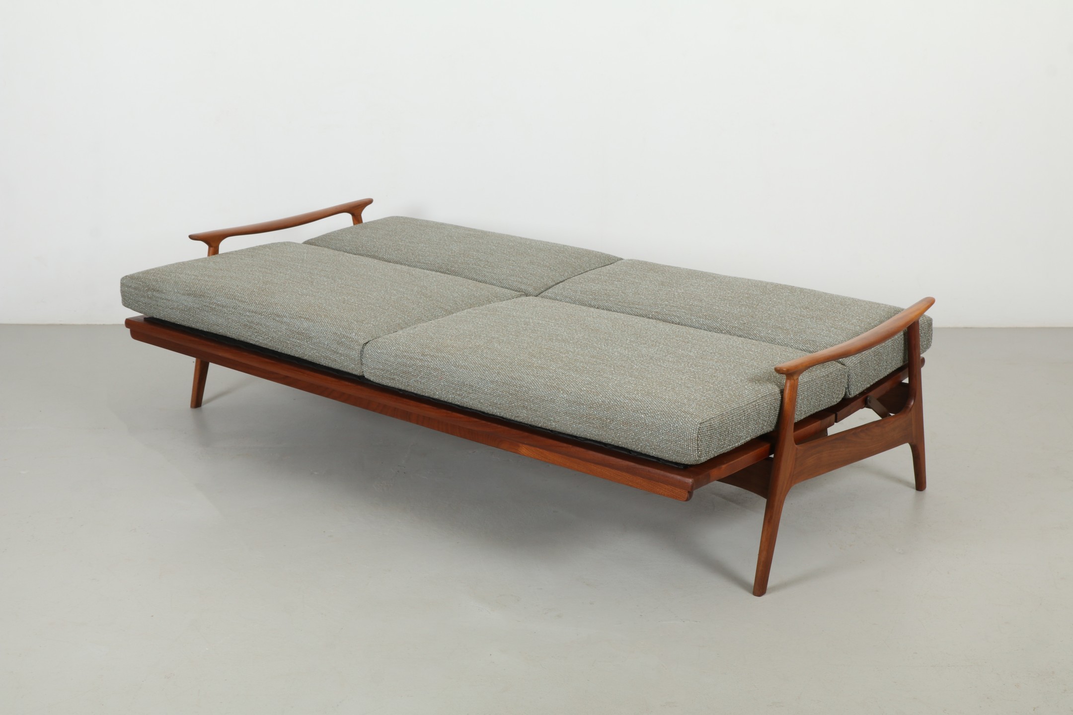 Sleek Tony Parker 'Model 159' Folding Sofa Daybed by Parker