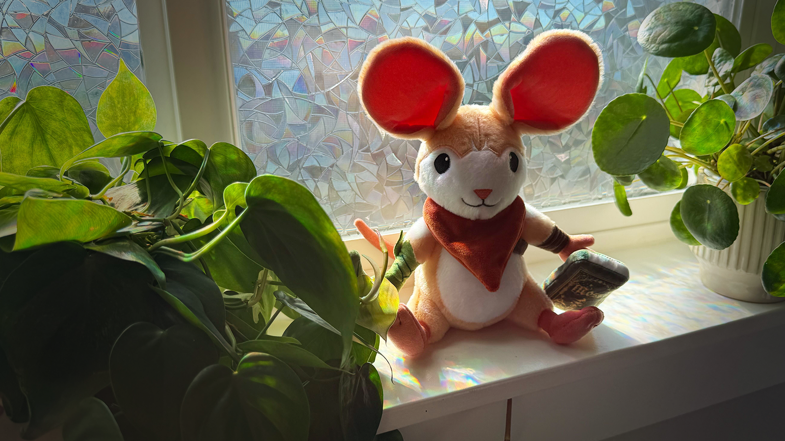 The Official Quill Plushie Has Arrived, Pre-Orders Now! 