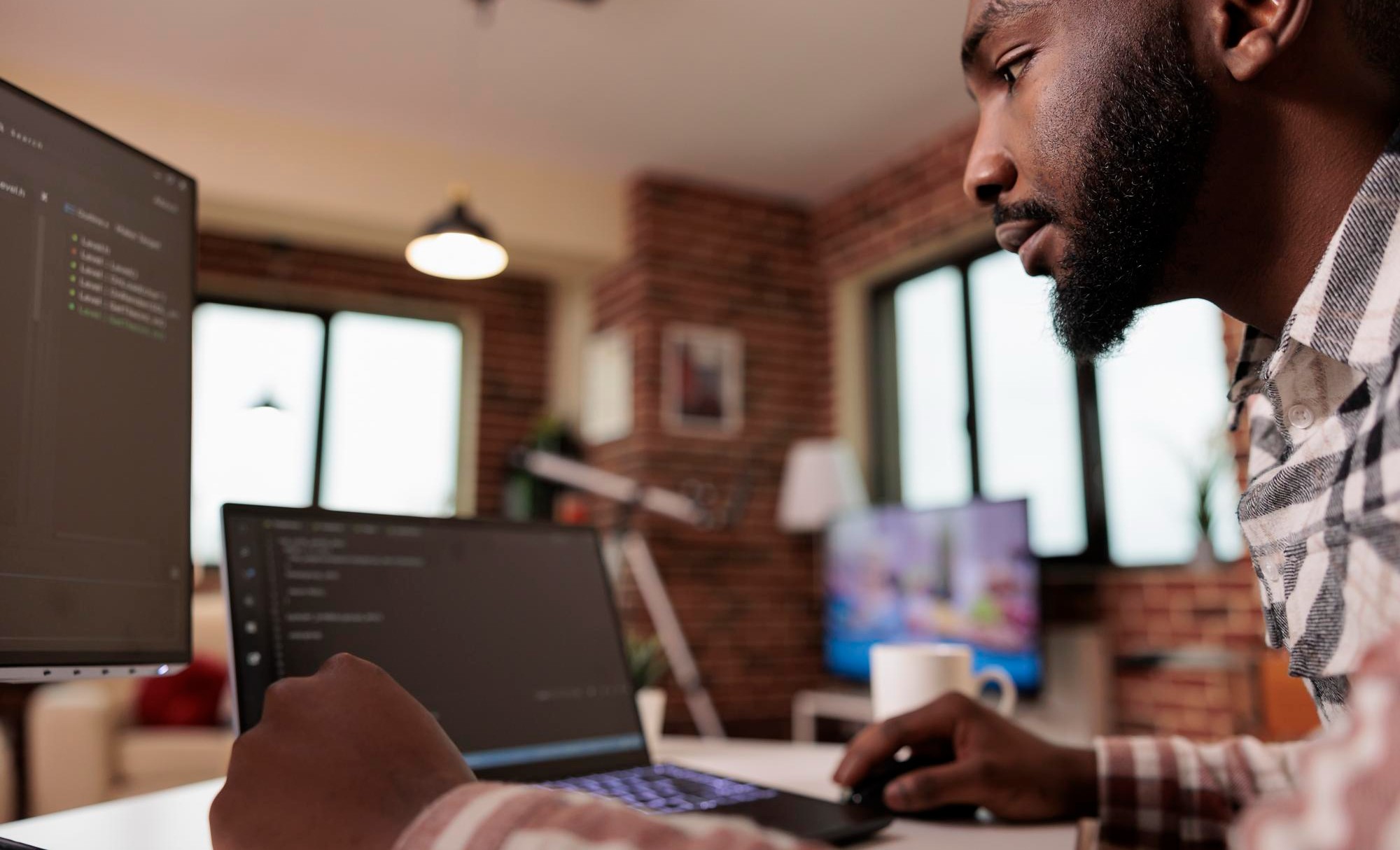 A Piece of Comprehensive Decisive Information to Hire Remote Team of Developers