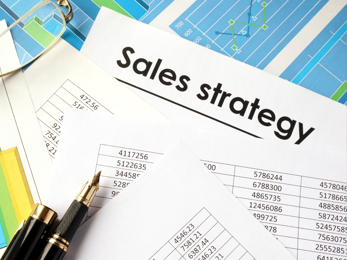 Direct Sales Strategies for SaaS: B2B, B2C, and D2C