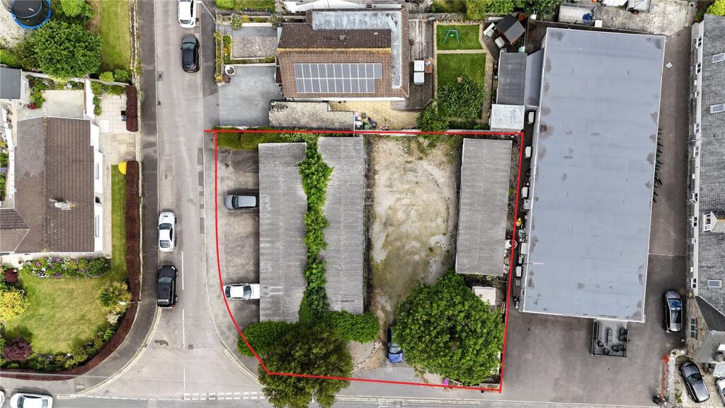 development opportunity garages Heamoor, no chain great investment