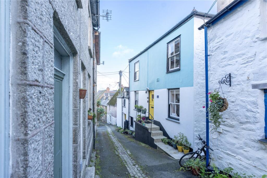 2 bedroom house for sale in Newlyn