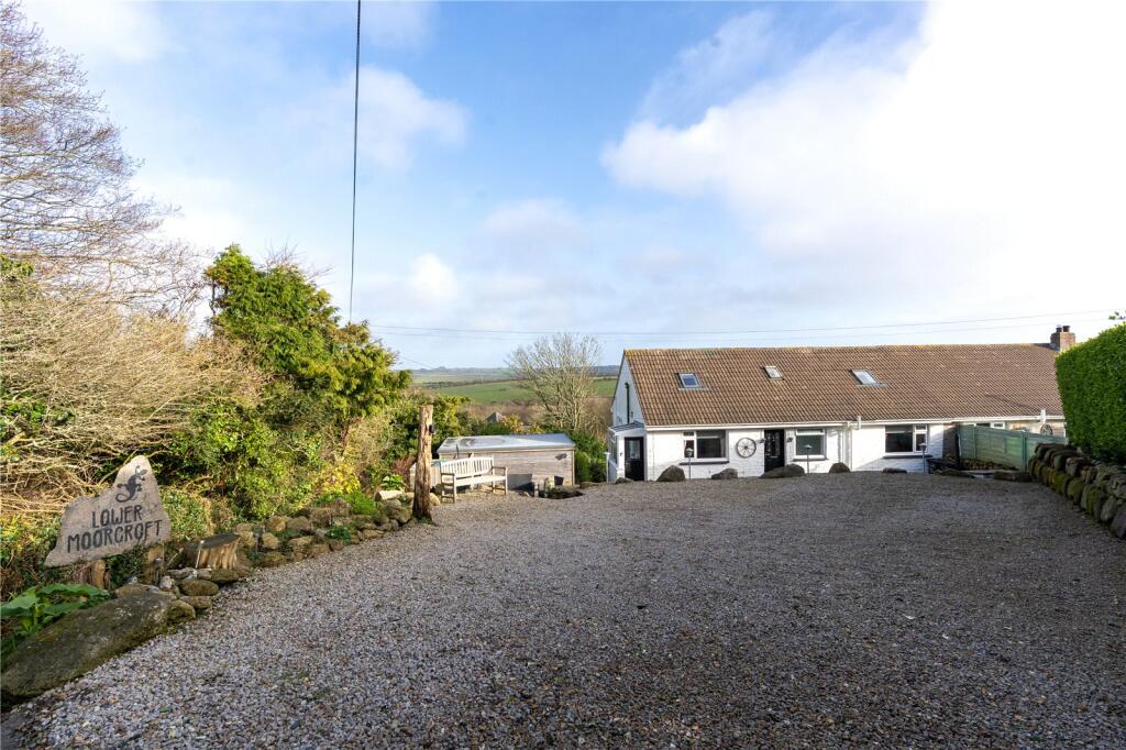 6 bedroom semi-detached house in St Buryan, great location